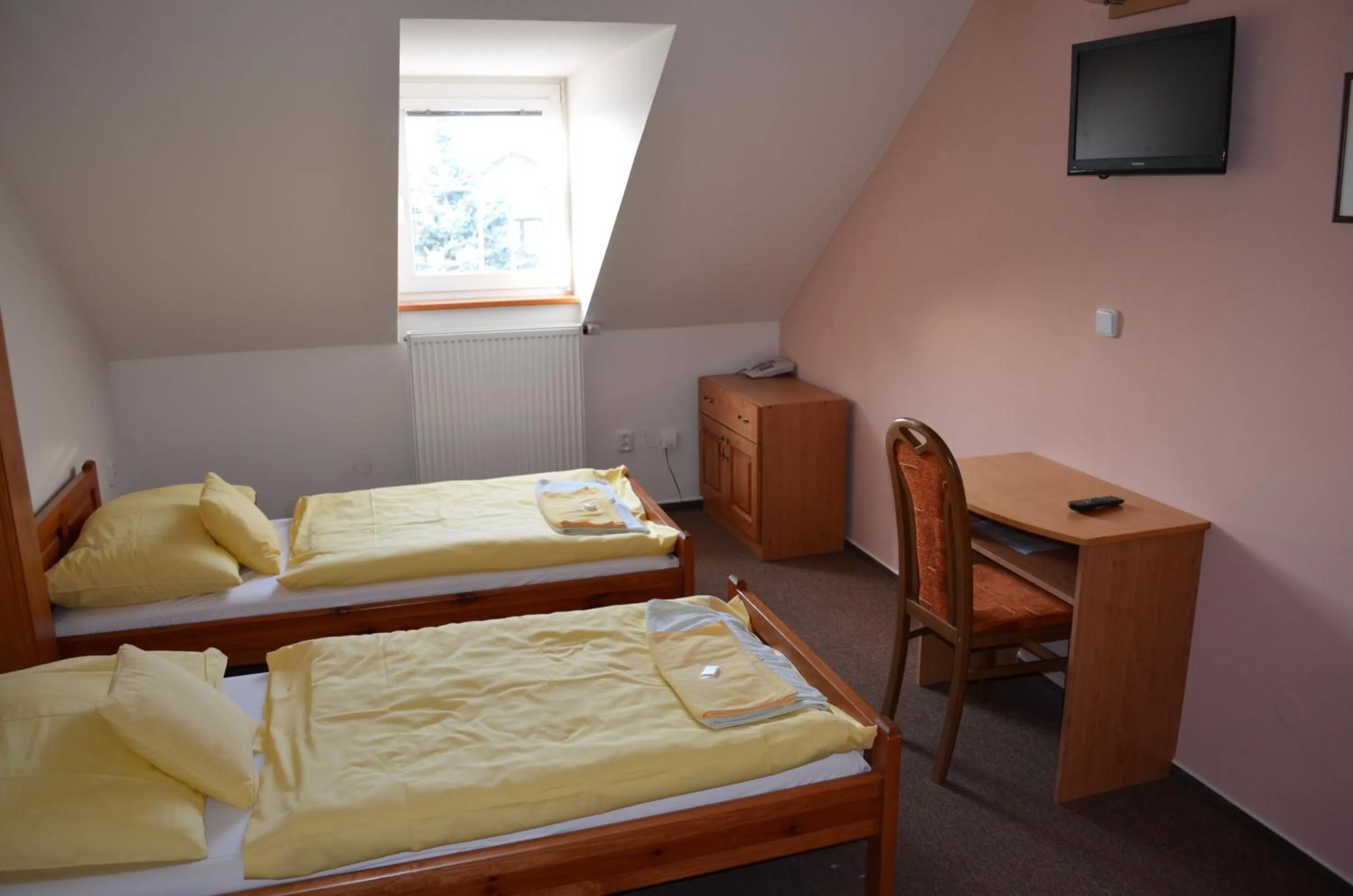 Photo of the whole room, Bed in Hotel Na Statku