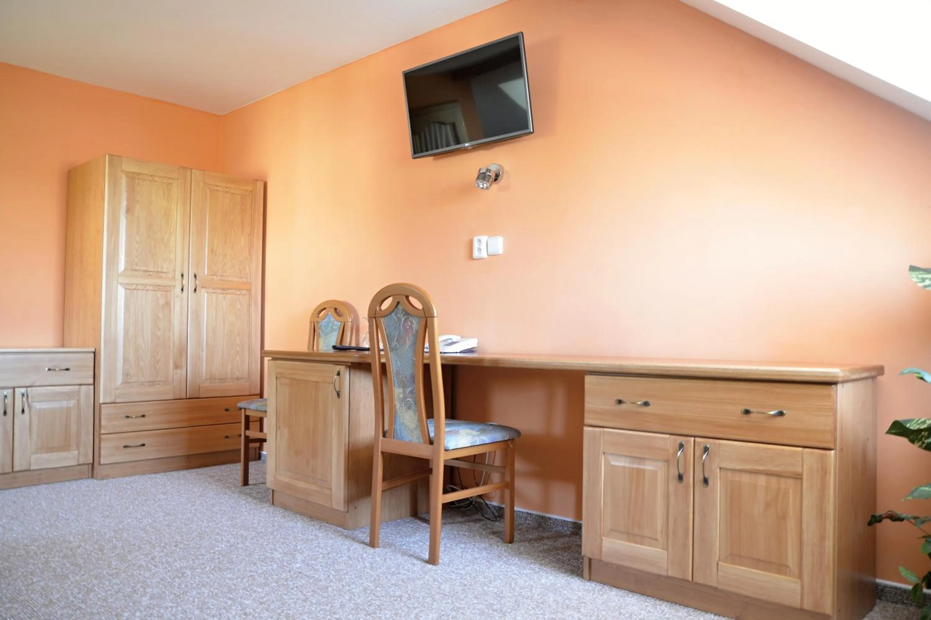 Photo of the whole room in Hotel Na Statku