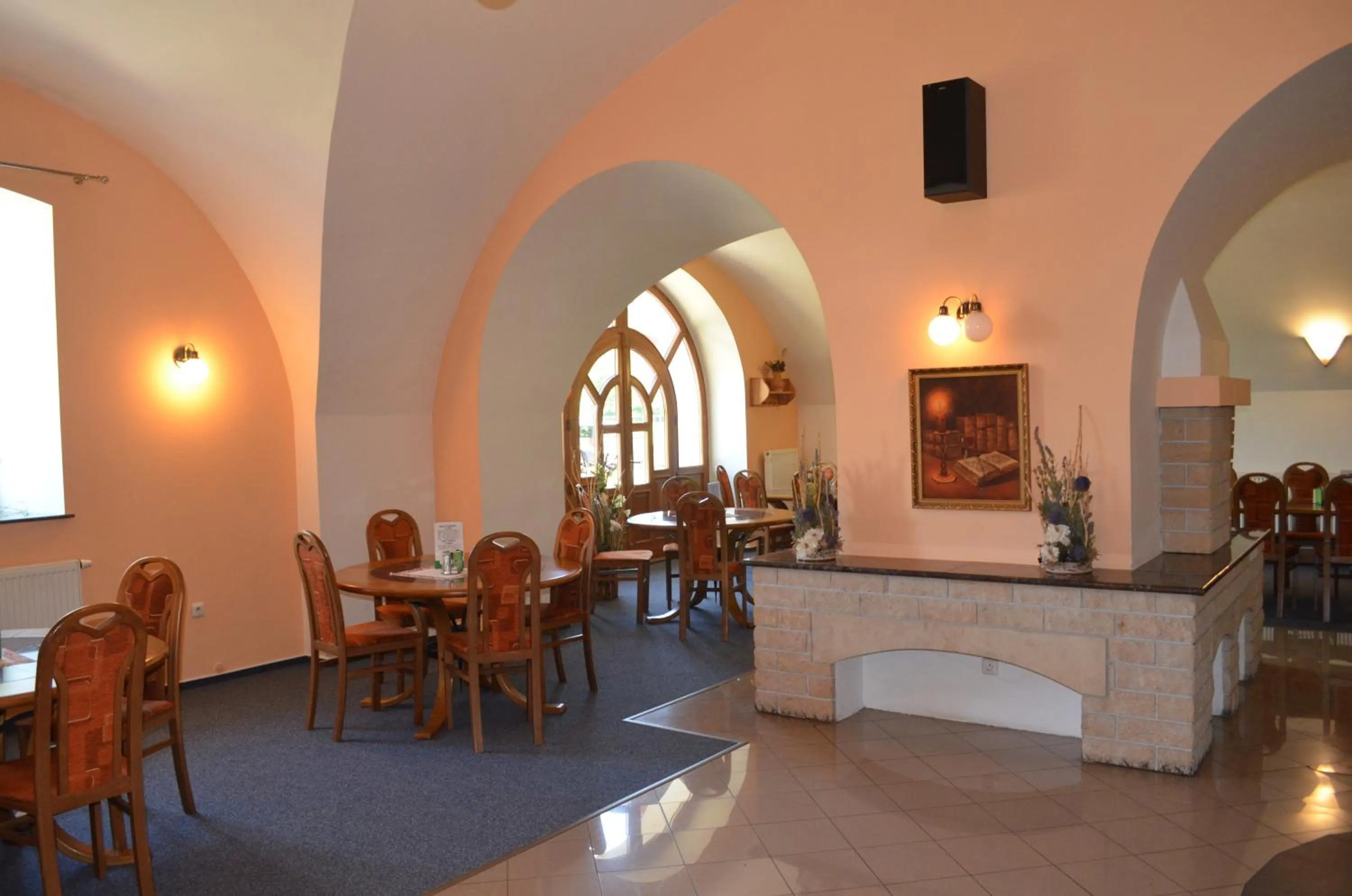 Communal lounge/ TV room in Hotel Na Statku