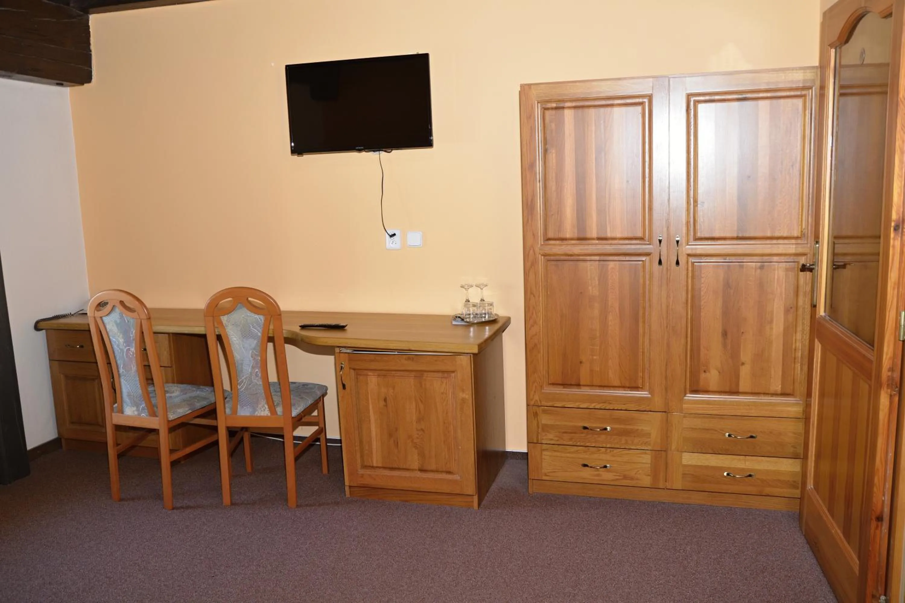 Photo of the whole room in Hotel Na Statku