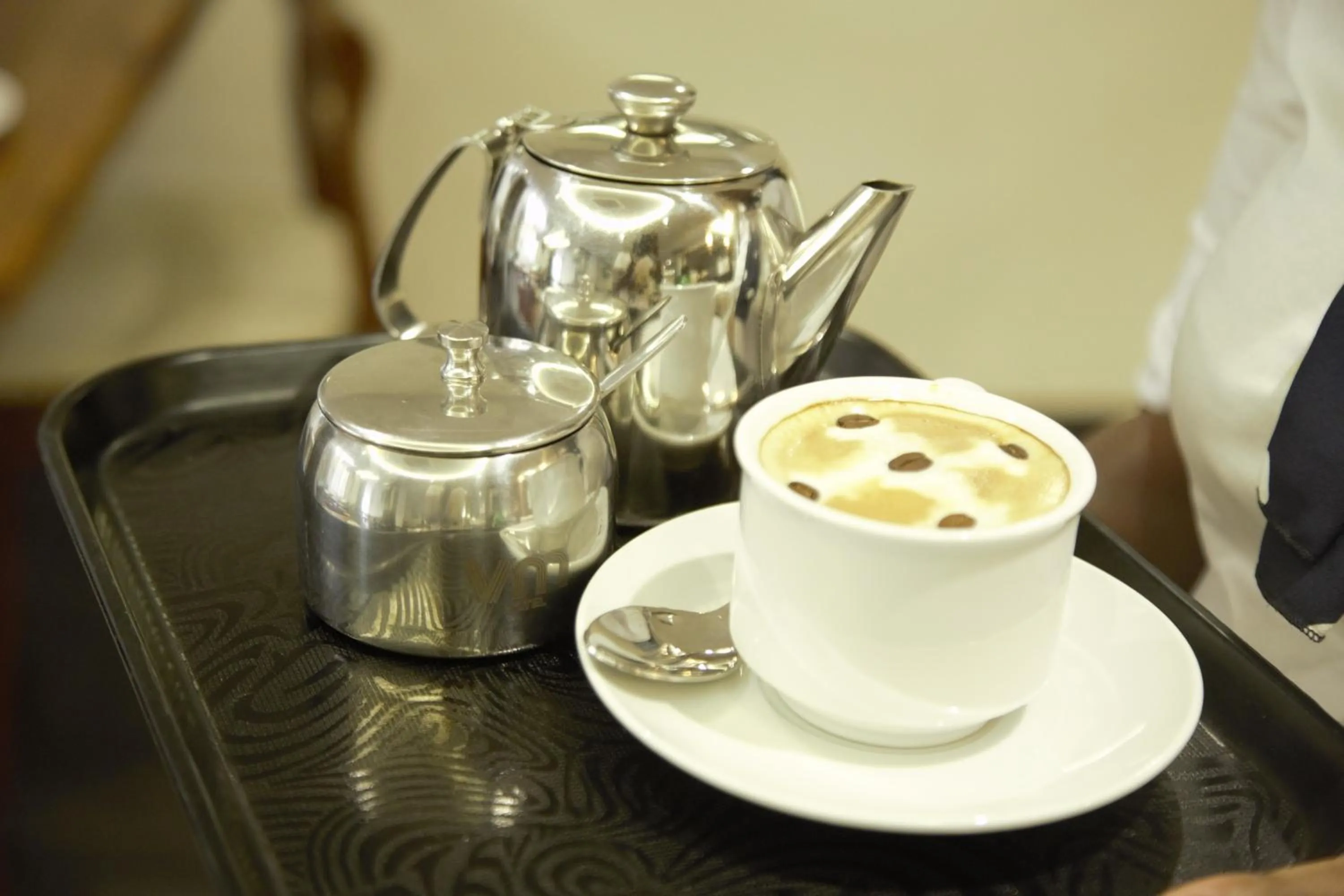 Coffee/tea facilities in Victoria Mews Hotel