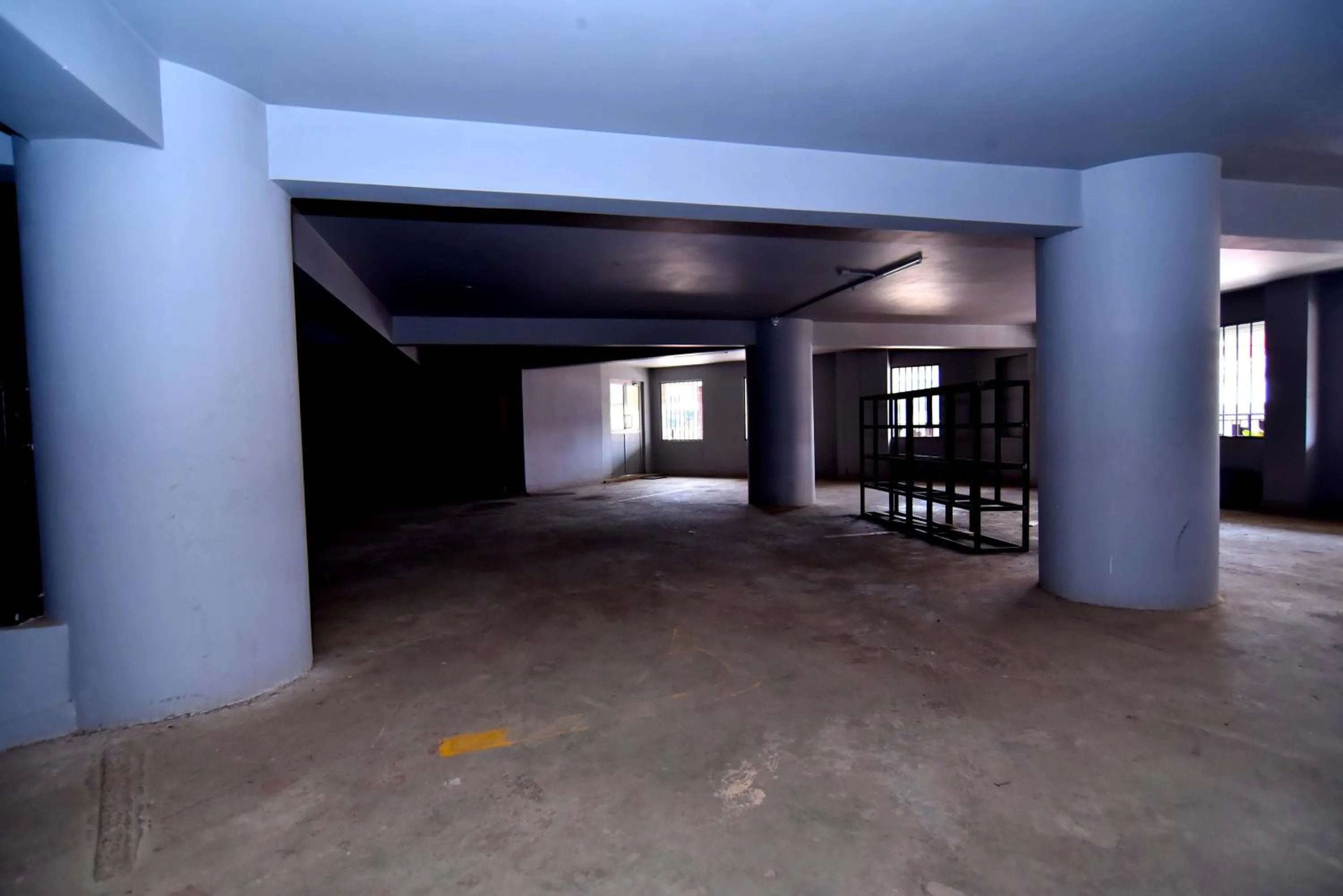 Parking in Victoria Mews Hotel