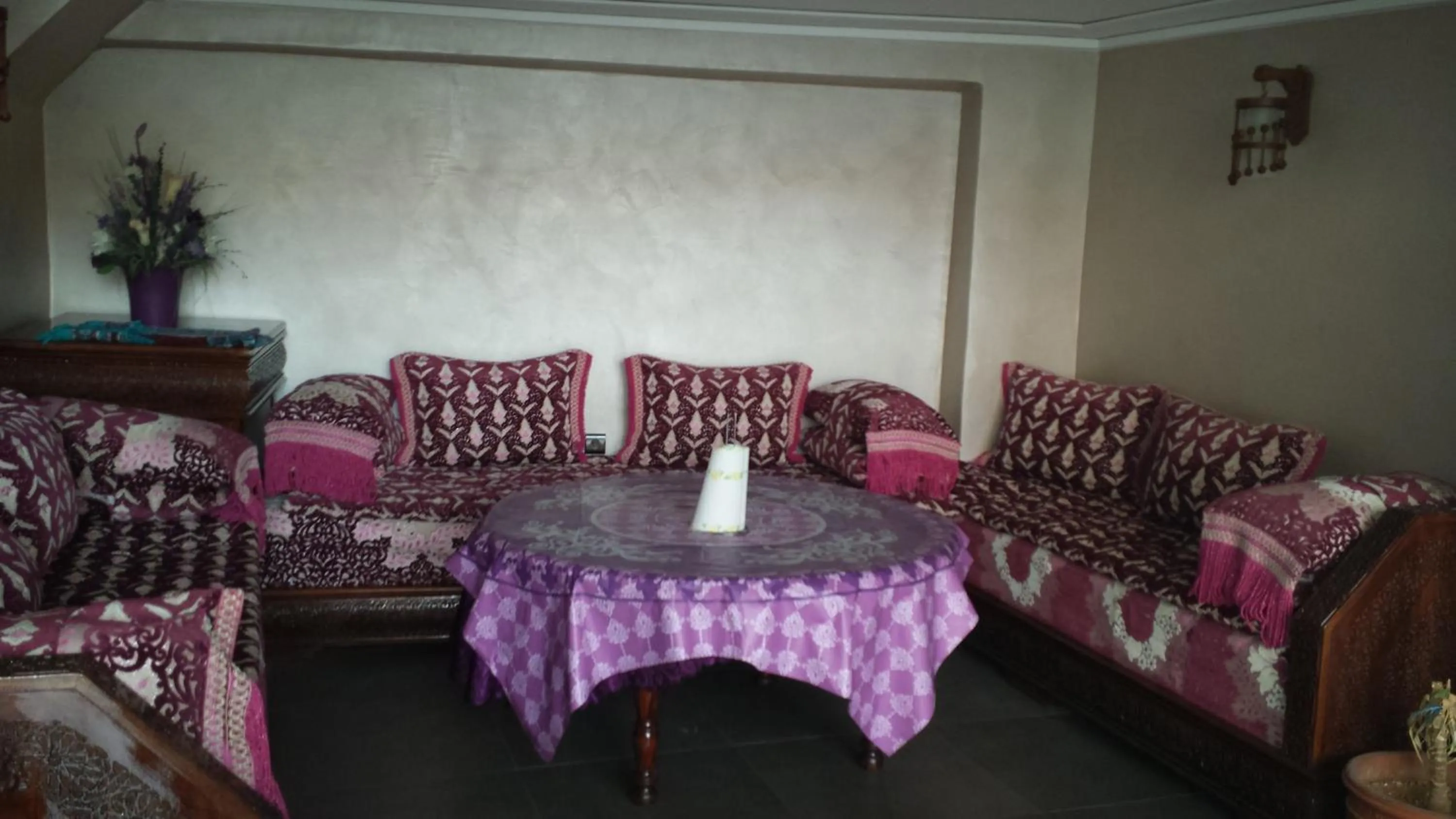 Communal lounge/ TV room in Hotel Aswan