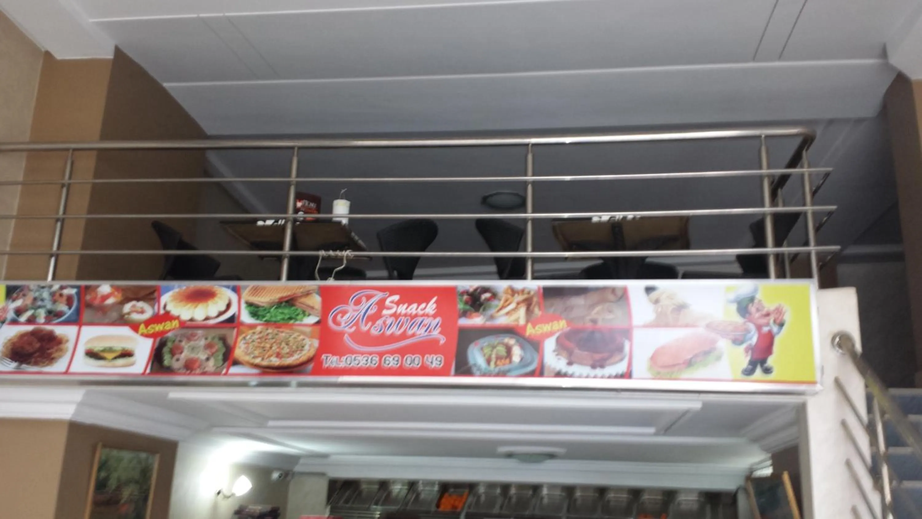 Restaurant/places to eat in Hotel Aswan