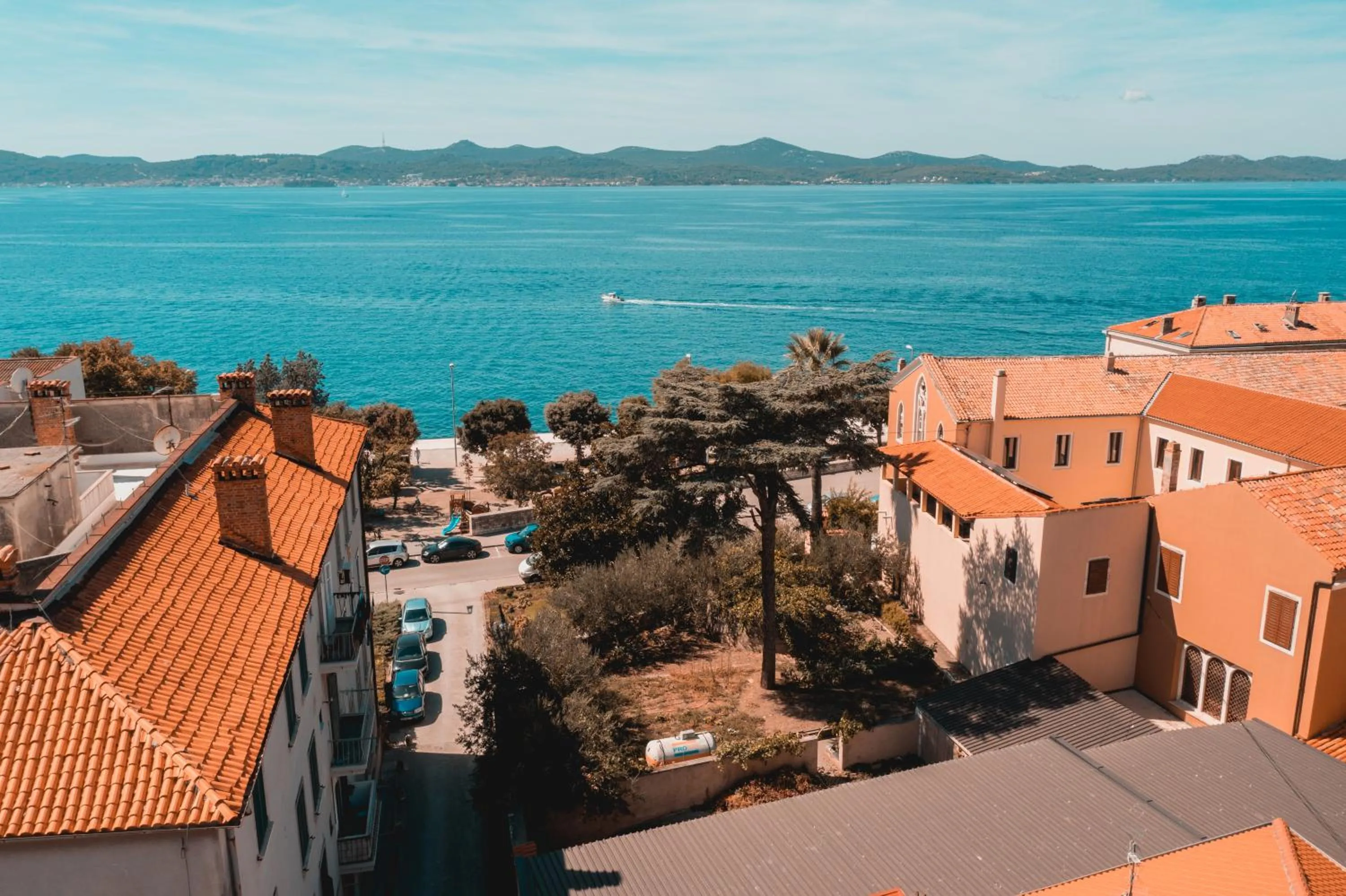 Apartments & Rooms Andrea