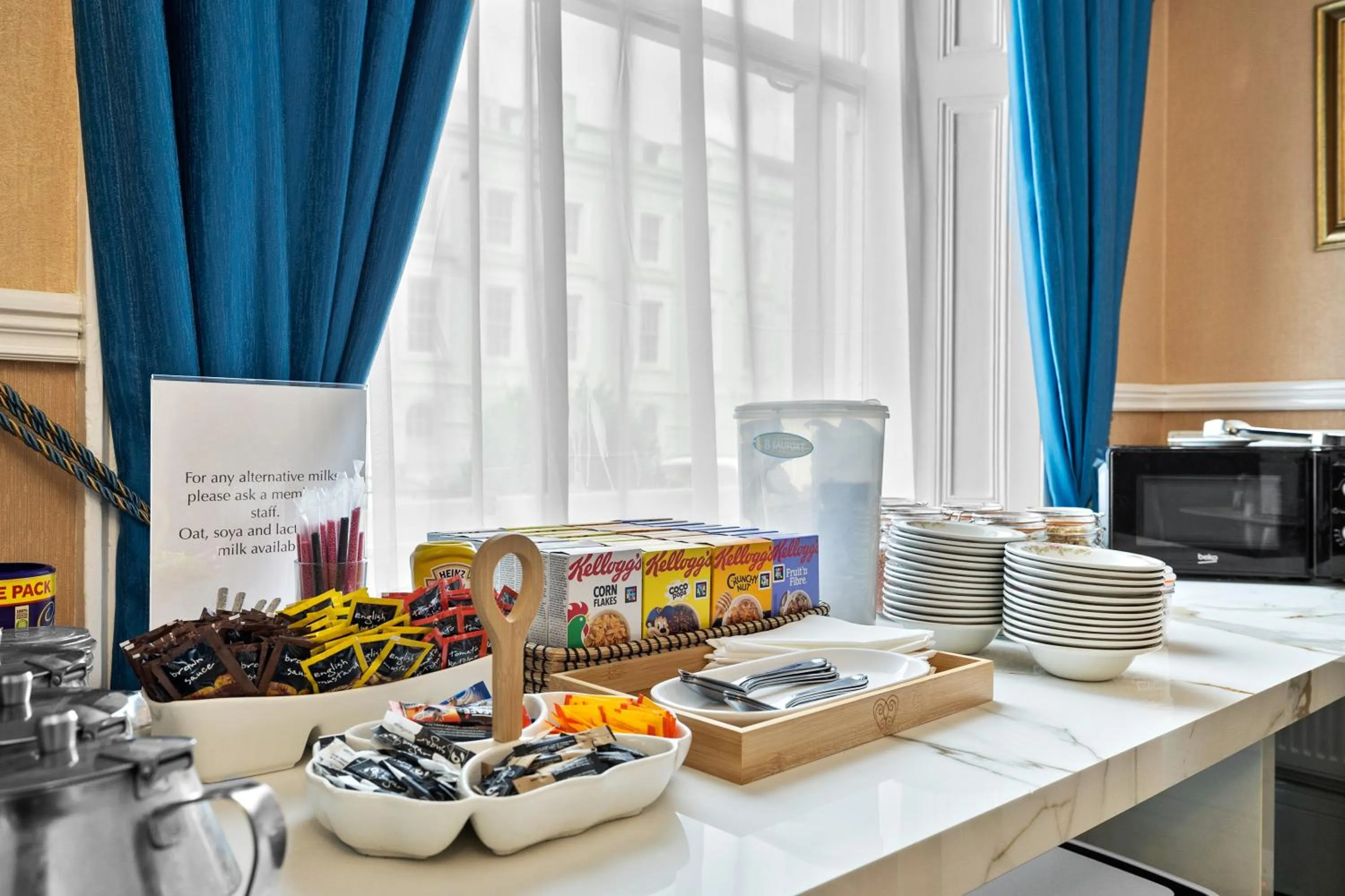 Breakfast in Drake Hotel Plymouth