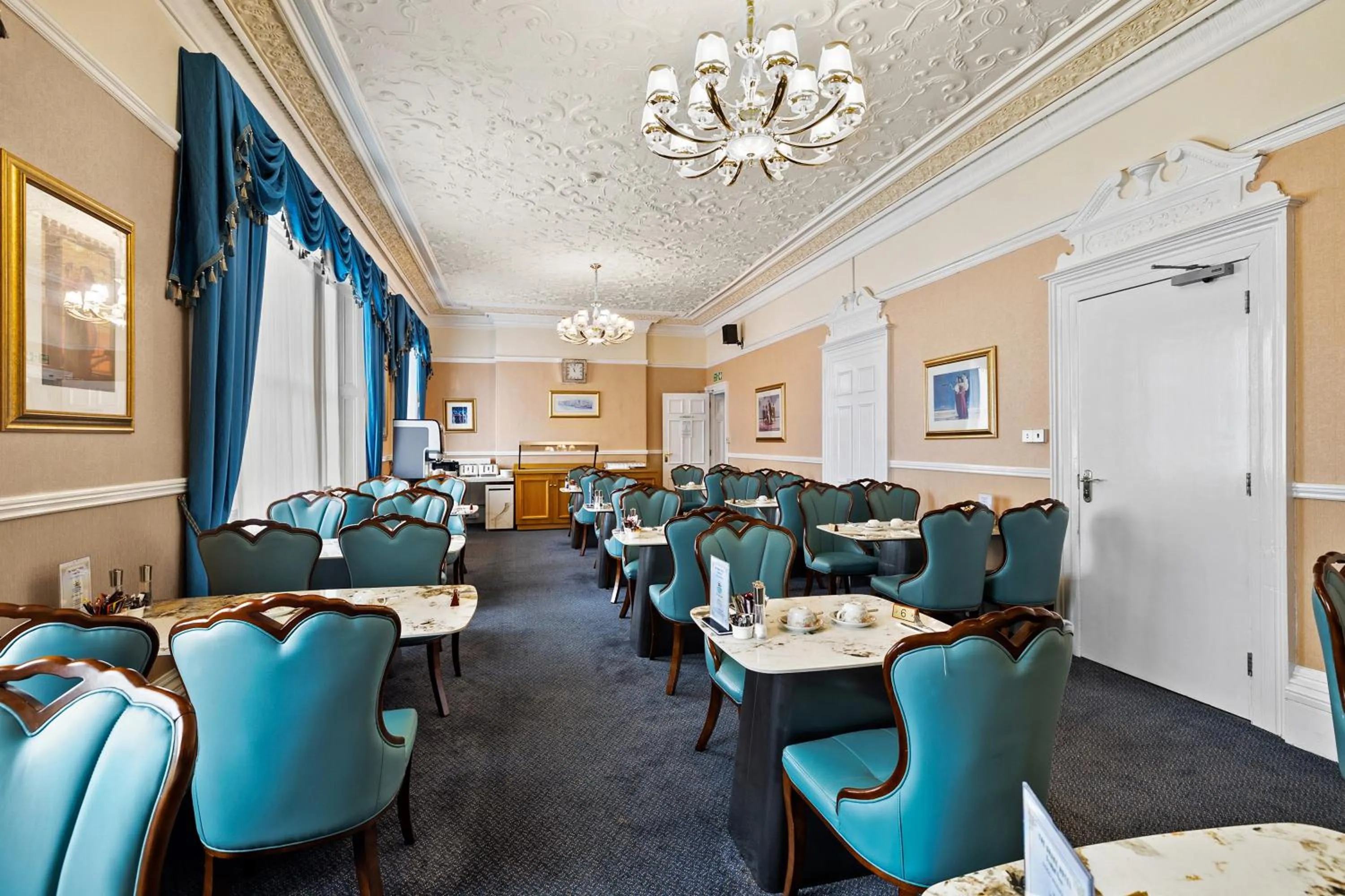 Breakfast in Drake Hotel Plymouth