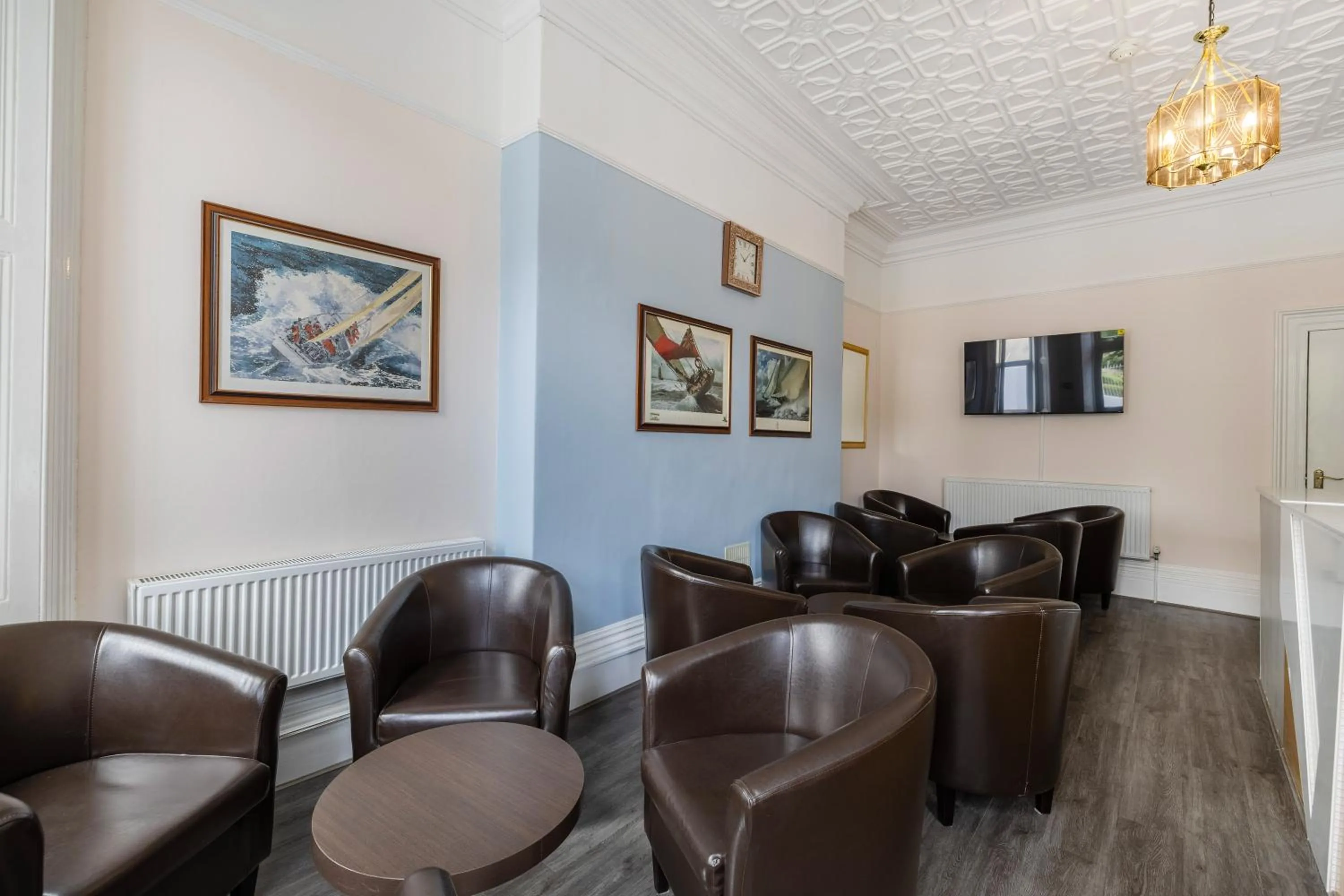 Lounge or bar in Drake Hotel Plymouth