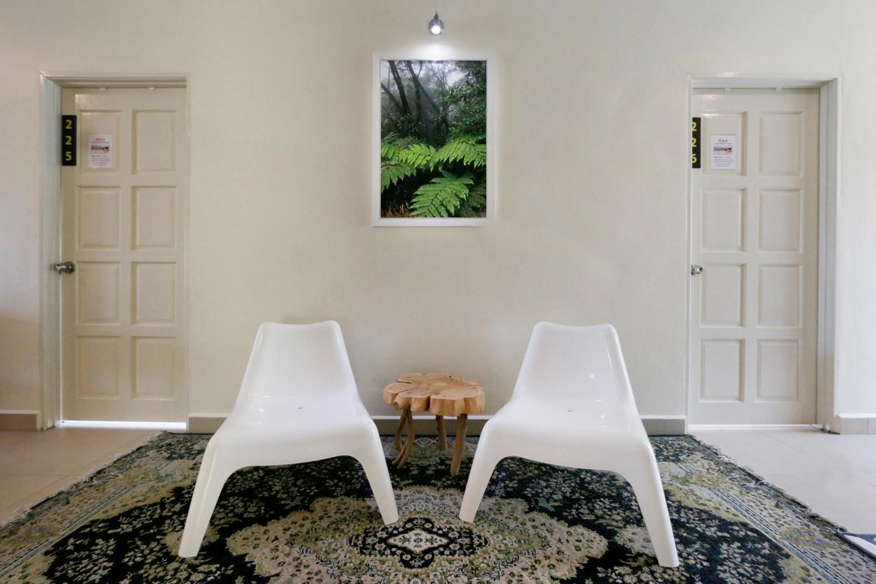 Area and facilities in Golden Lodge