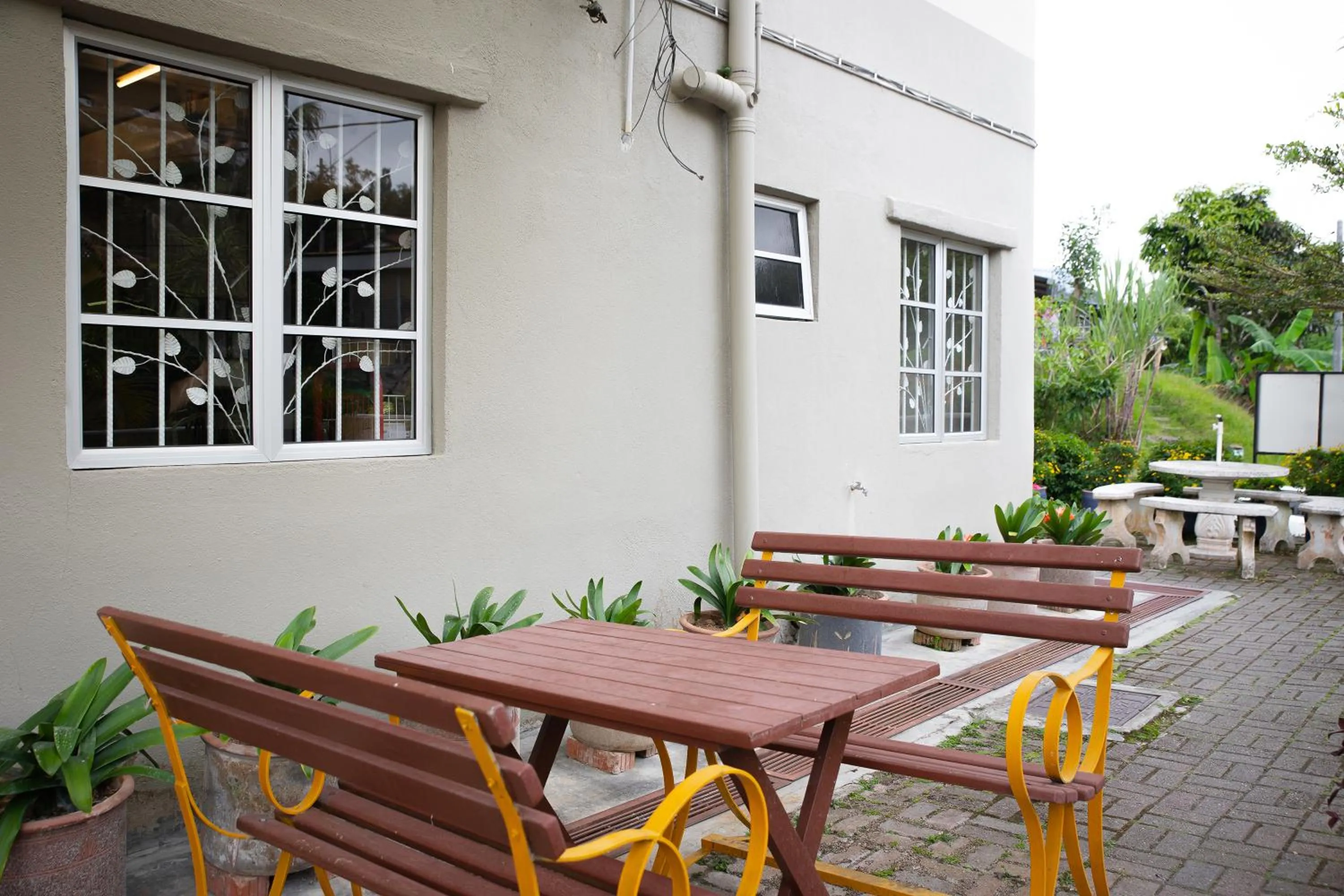 Area and facilities in Golden Lodge