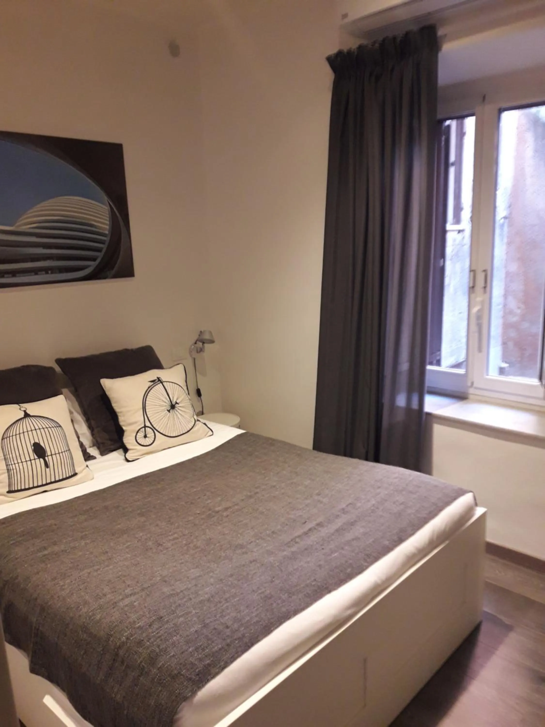 Bedroom, Bed in EasyInRome Navona