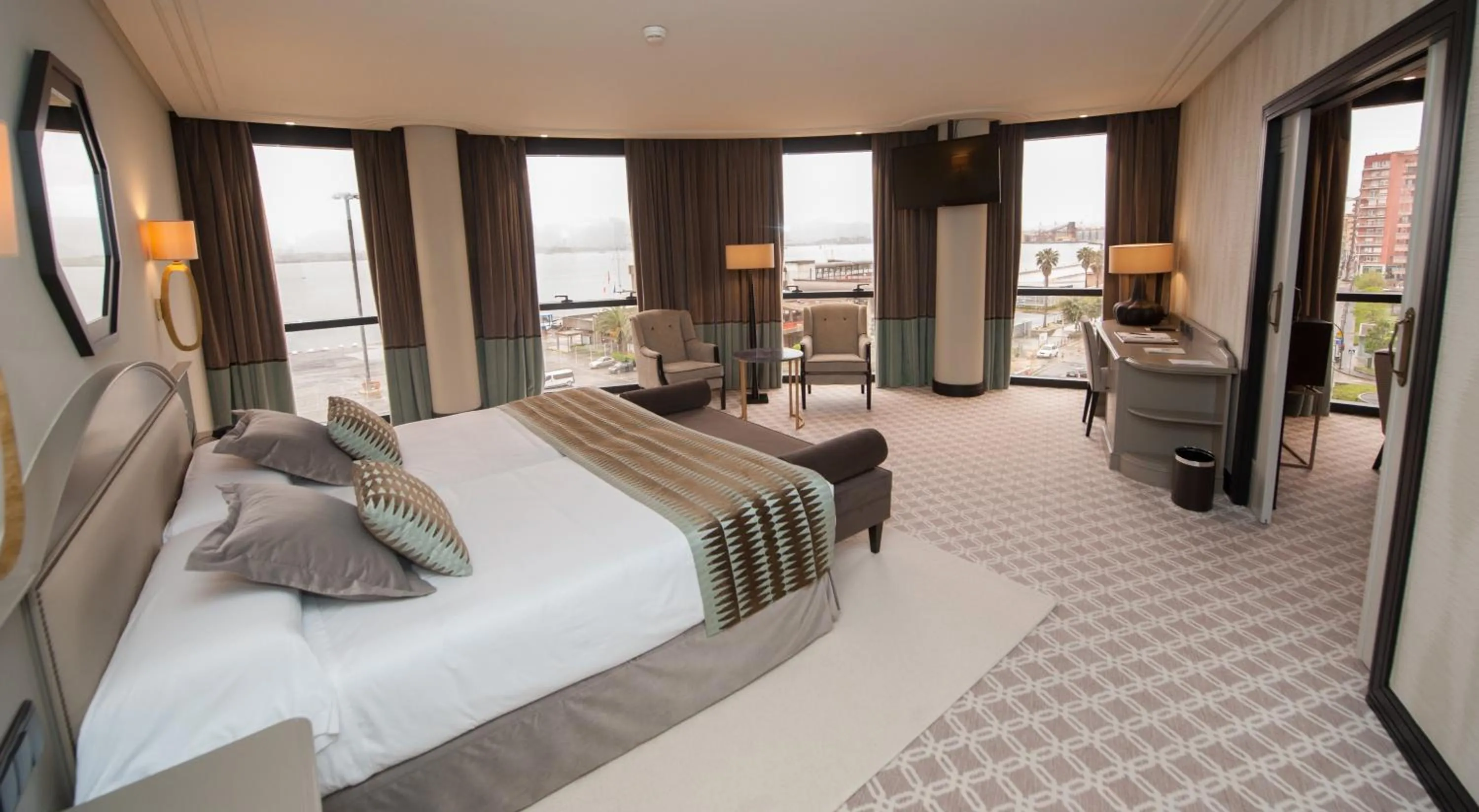 Bedroom, Bed in Hotel Bahía