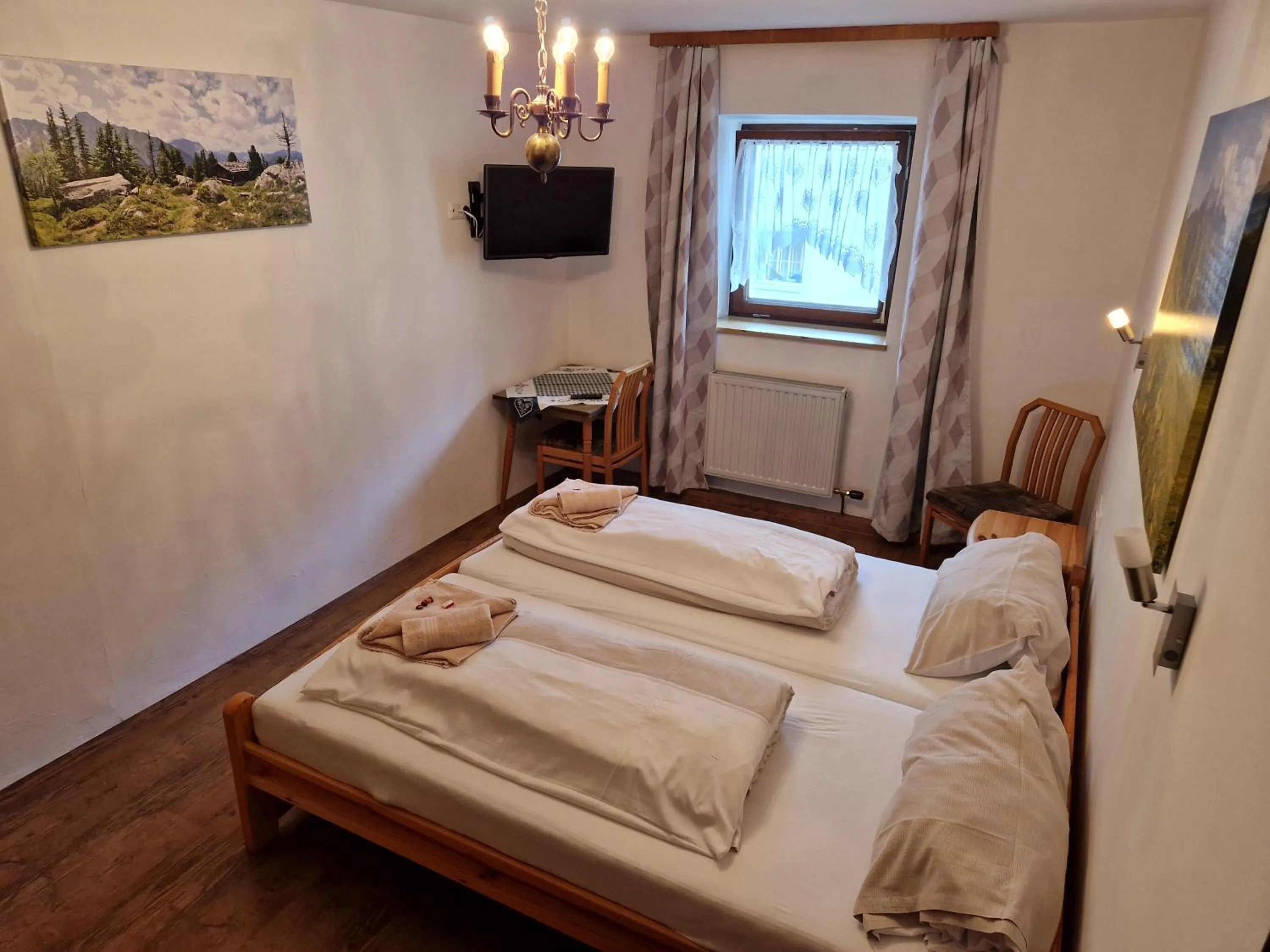 Bed in Gasthof Post