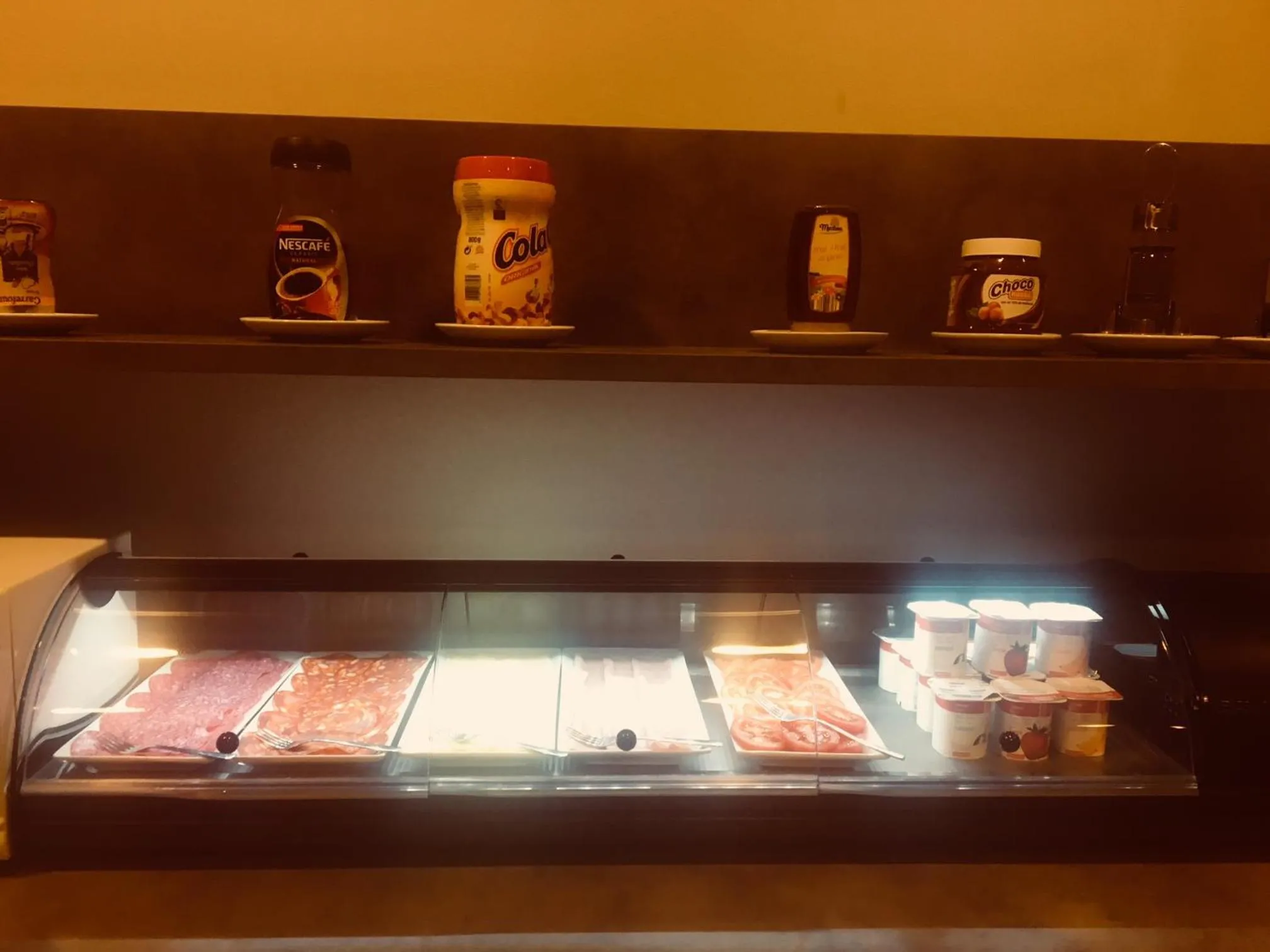 Buffet breakfast in Hotel Silken Sirimiri