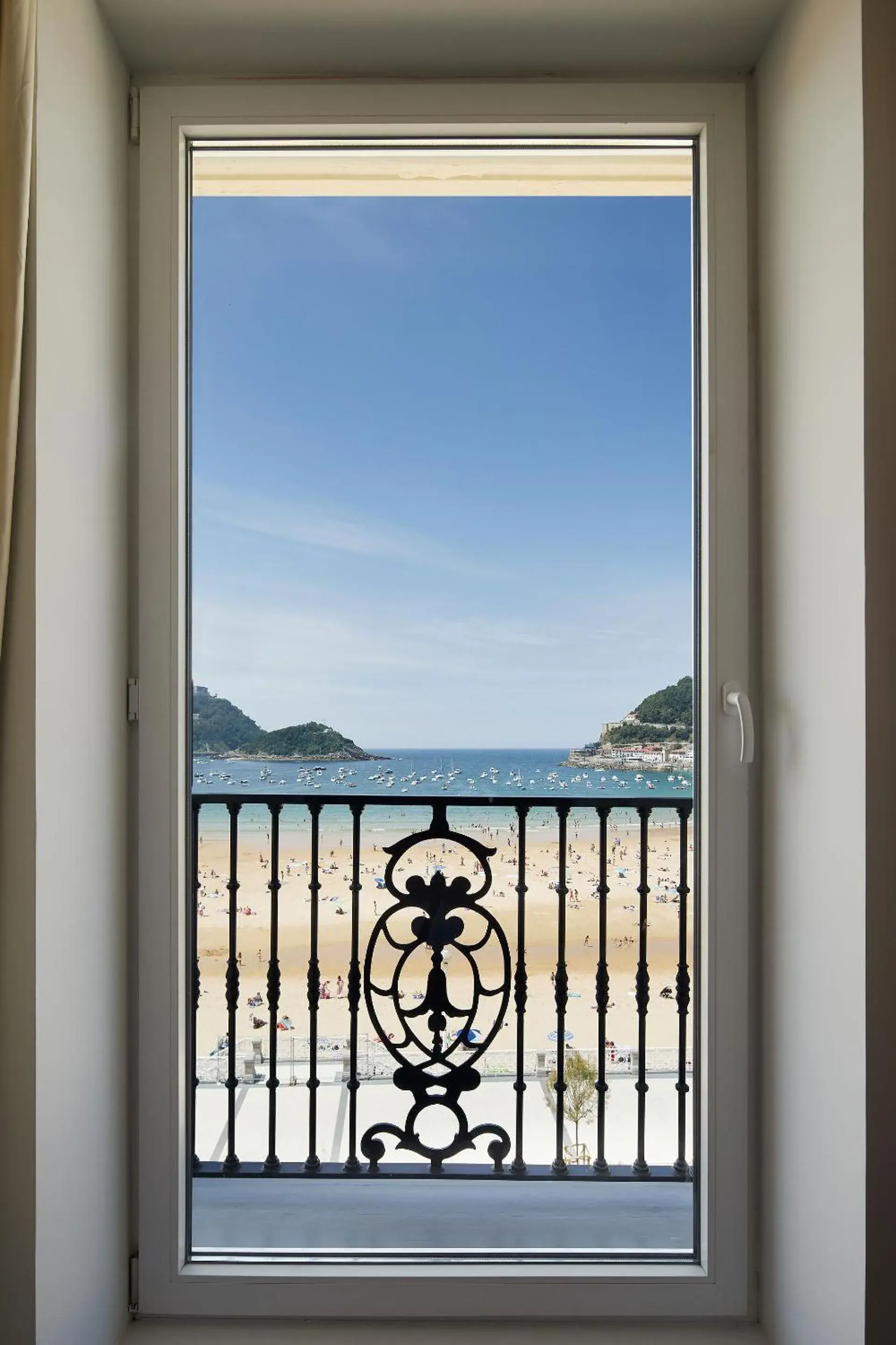 View (from property/room) in Hotel de Londres y de Inglaterra View (from property/room) in Hotel de Londres y de Inglaterra