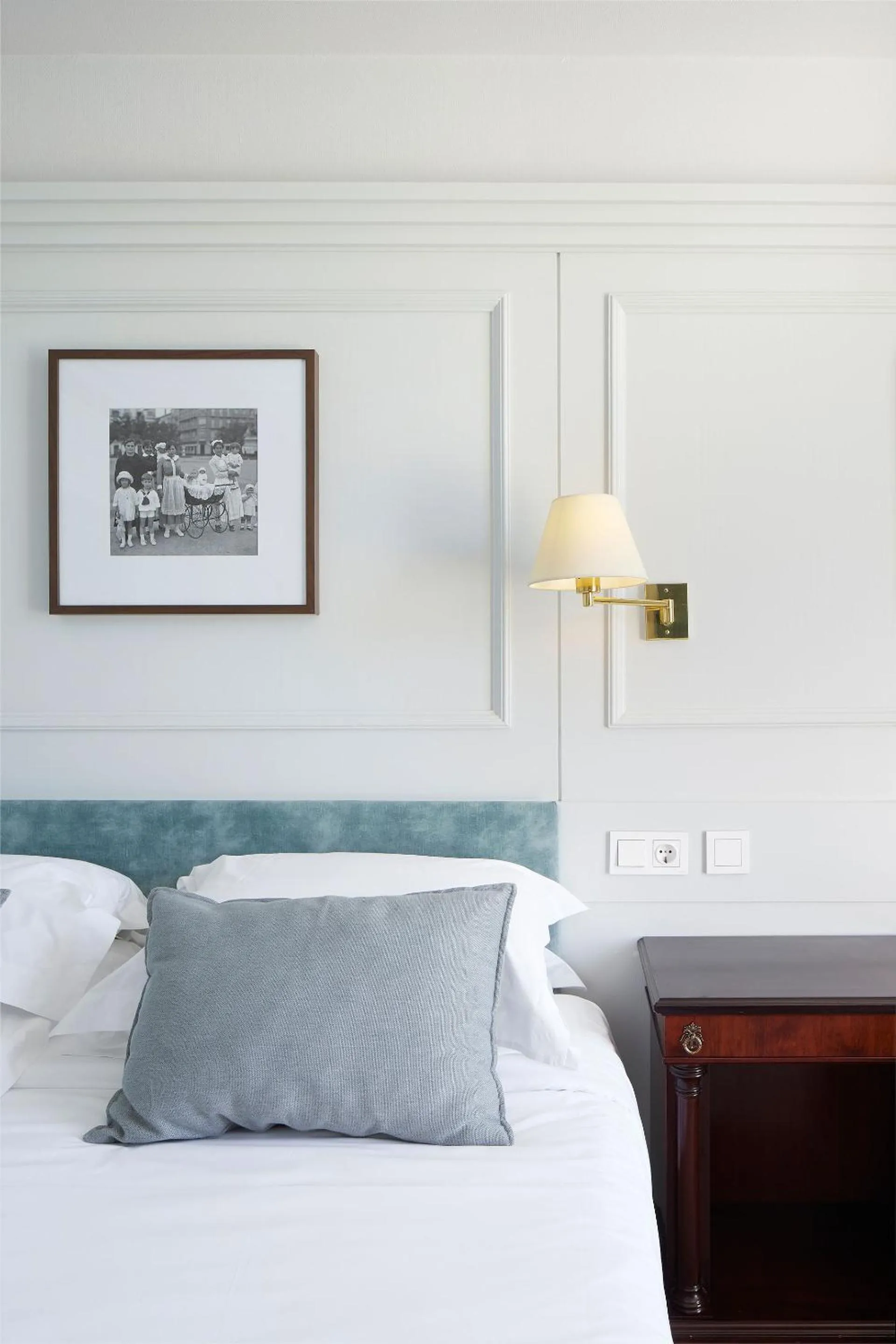 Bedroom, Bed in Hotel de Londres y de Inglaterra