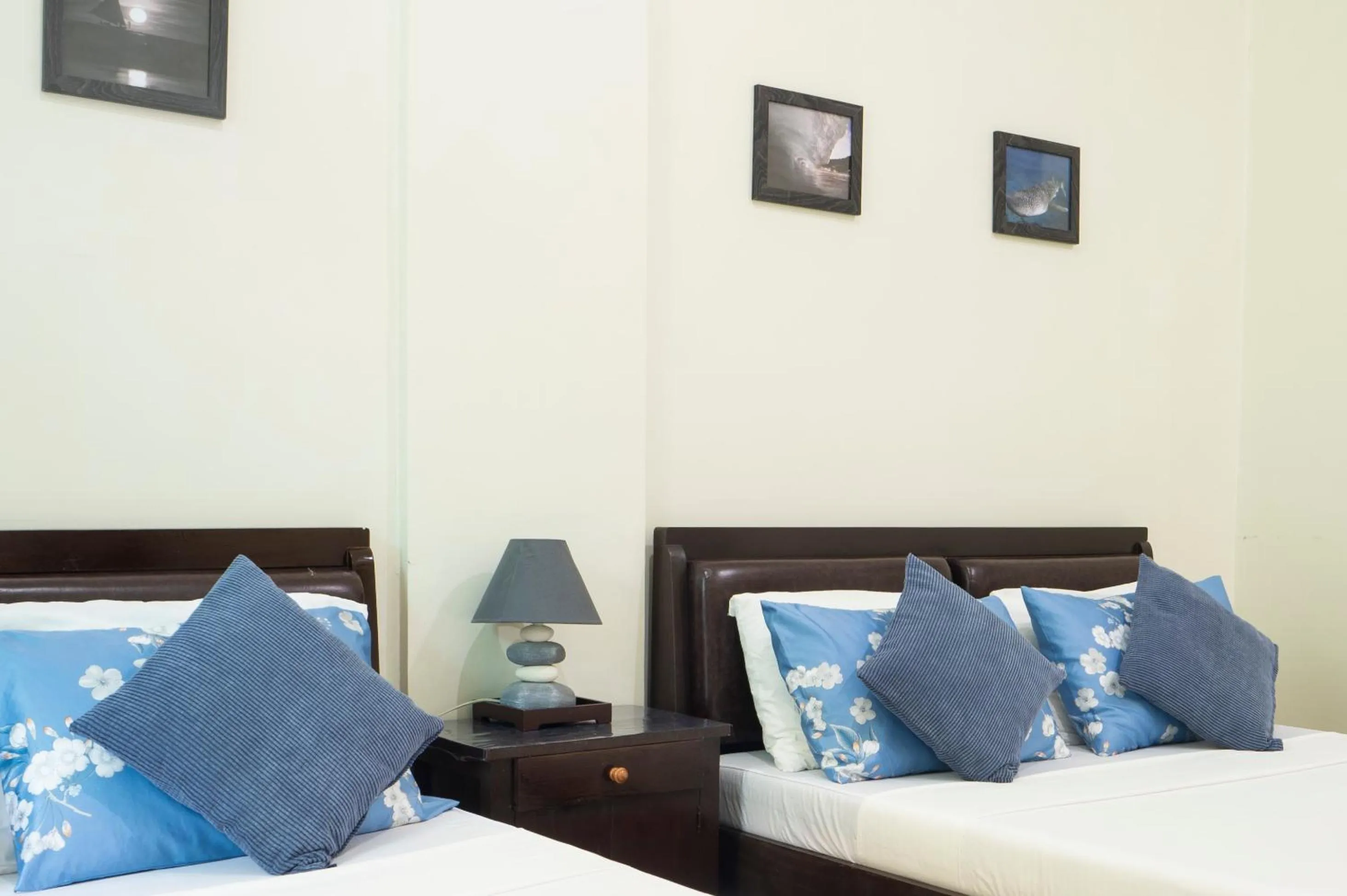 Bed in Shorebreak Boracay Resort