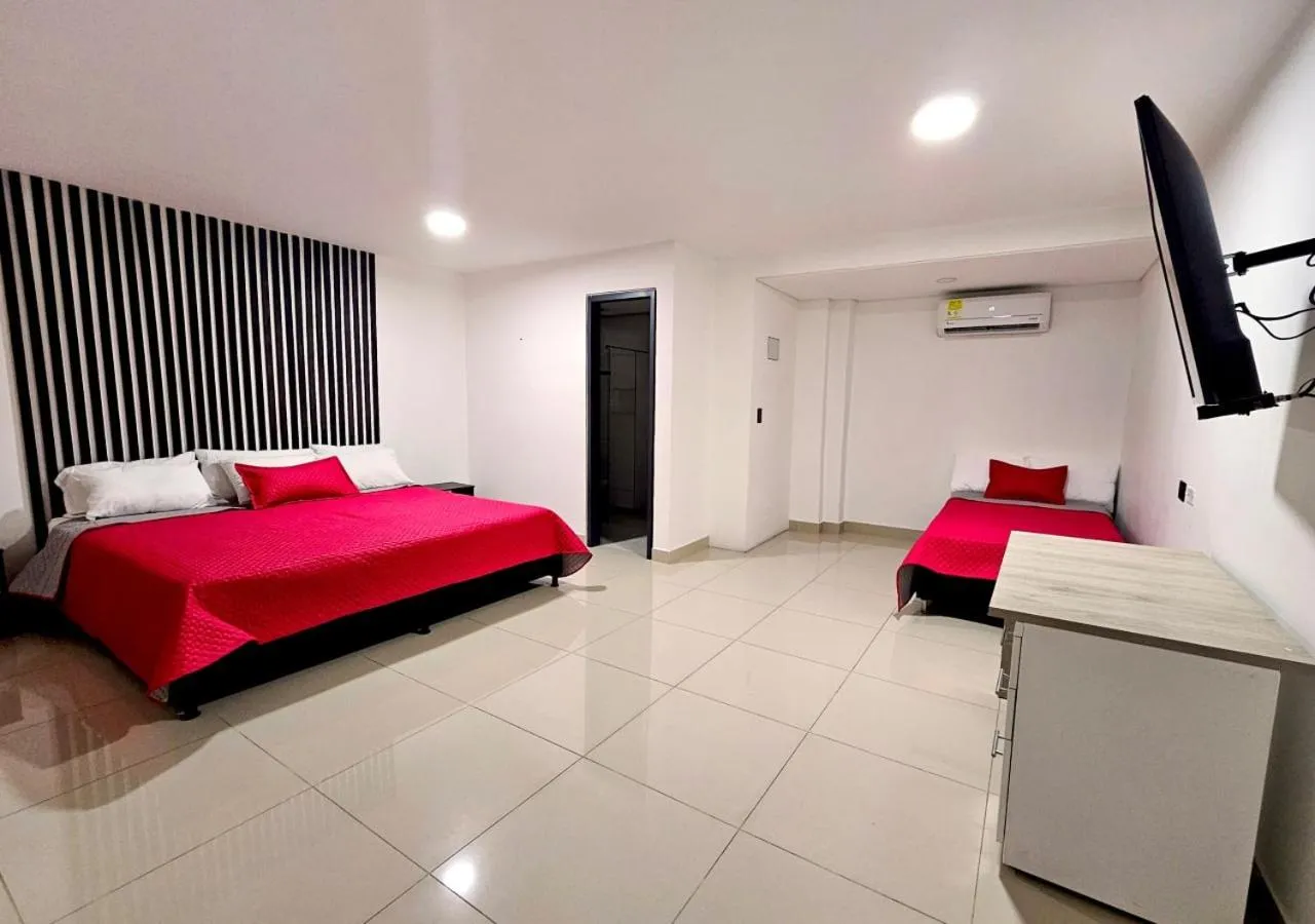 Bedroom, Bed in Hotel Ofix