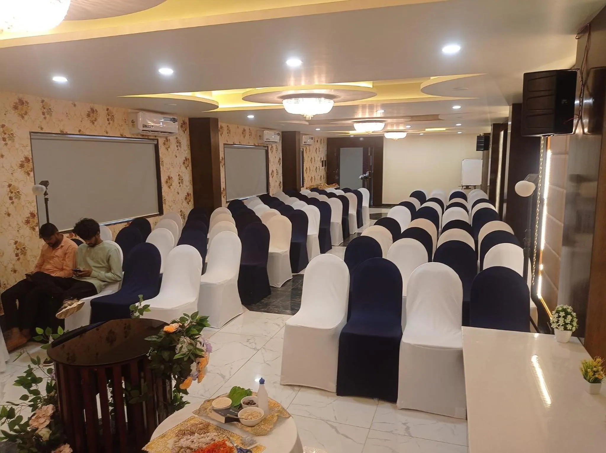 TV and multimedia in Hotel EDEN