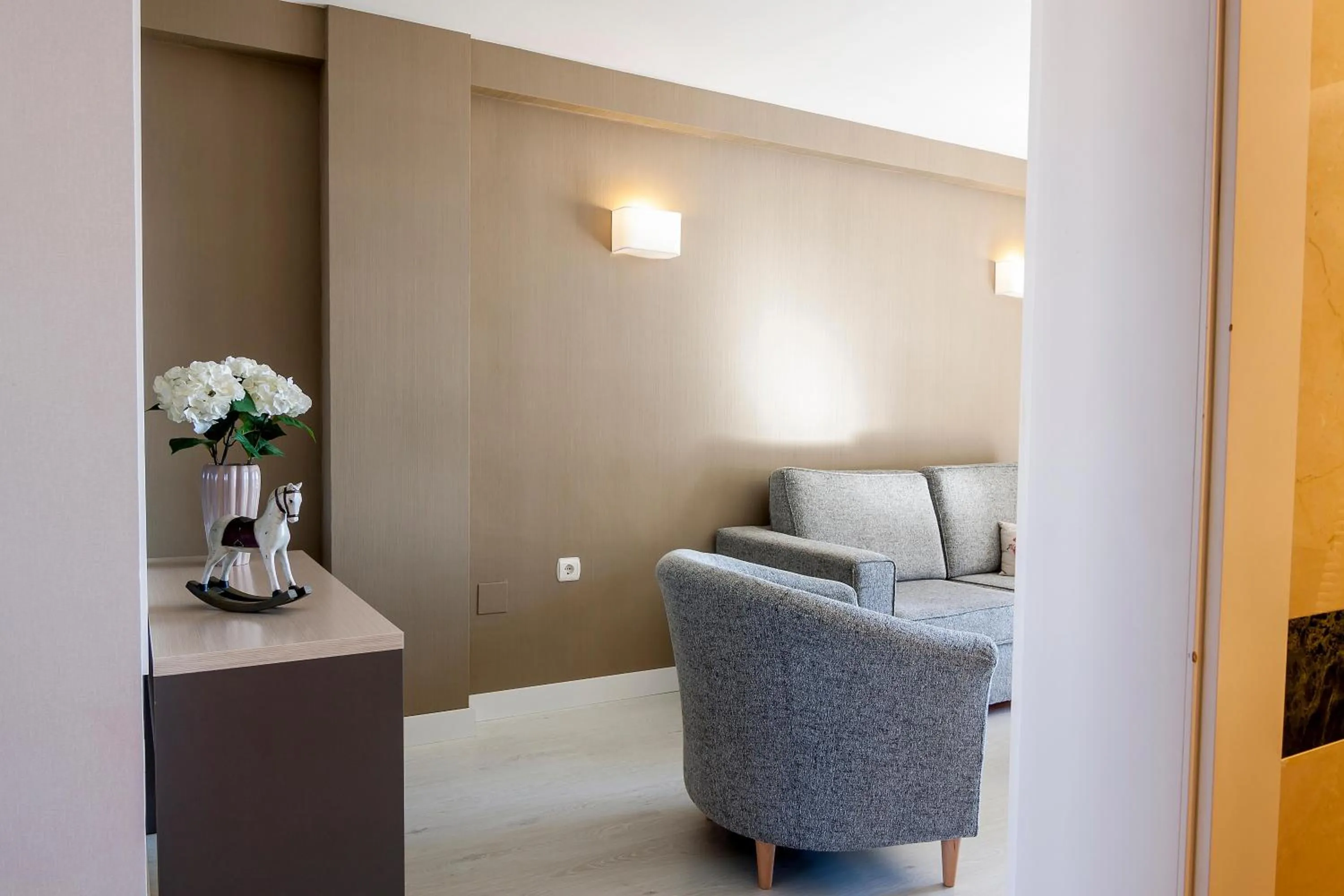 Photo of the whole room in Hotel Playas de Torrevieja