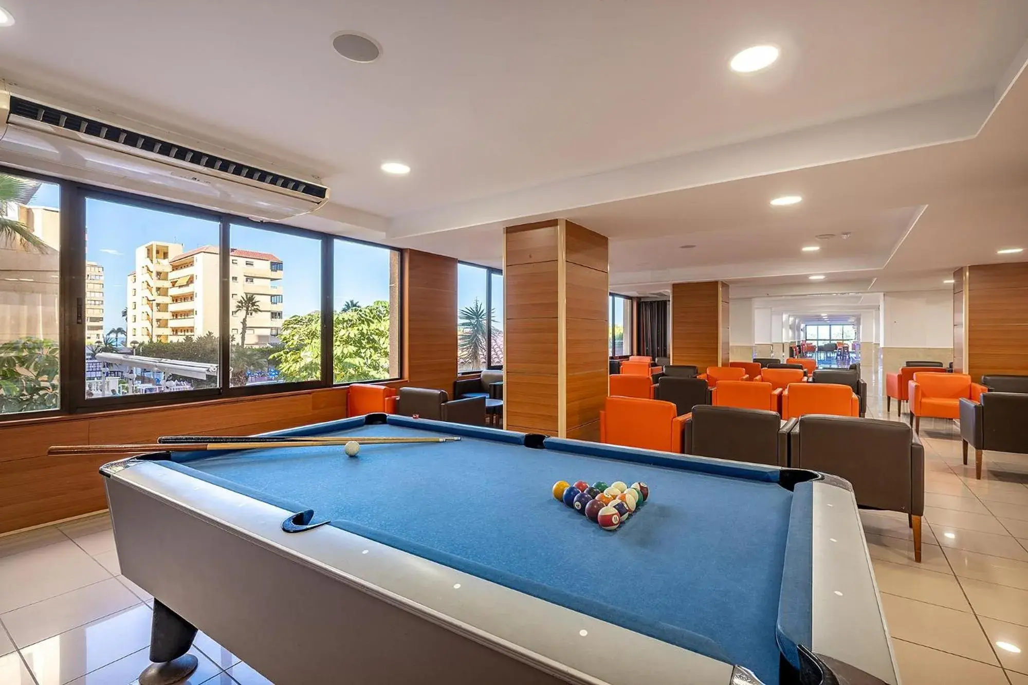 Swimming pool in Hotel Playas de Torrevieja Swimming pool in Hotel Playas de Torrevieja