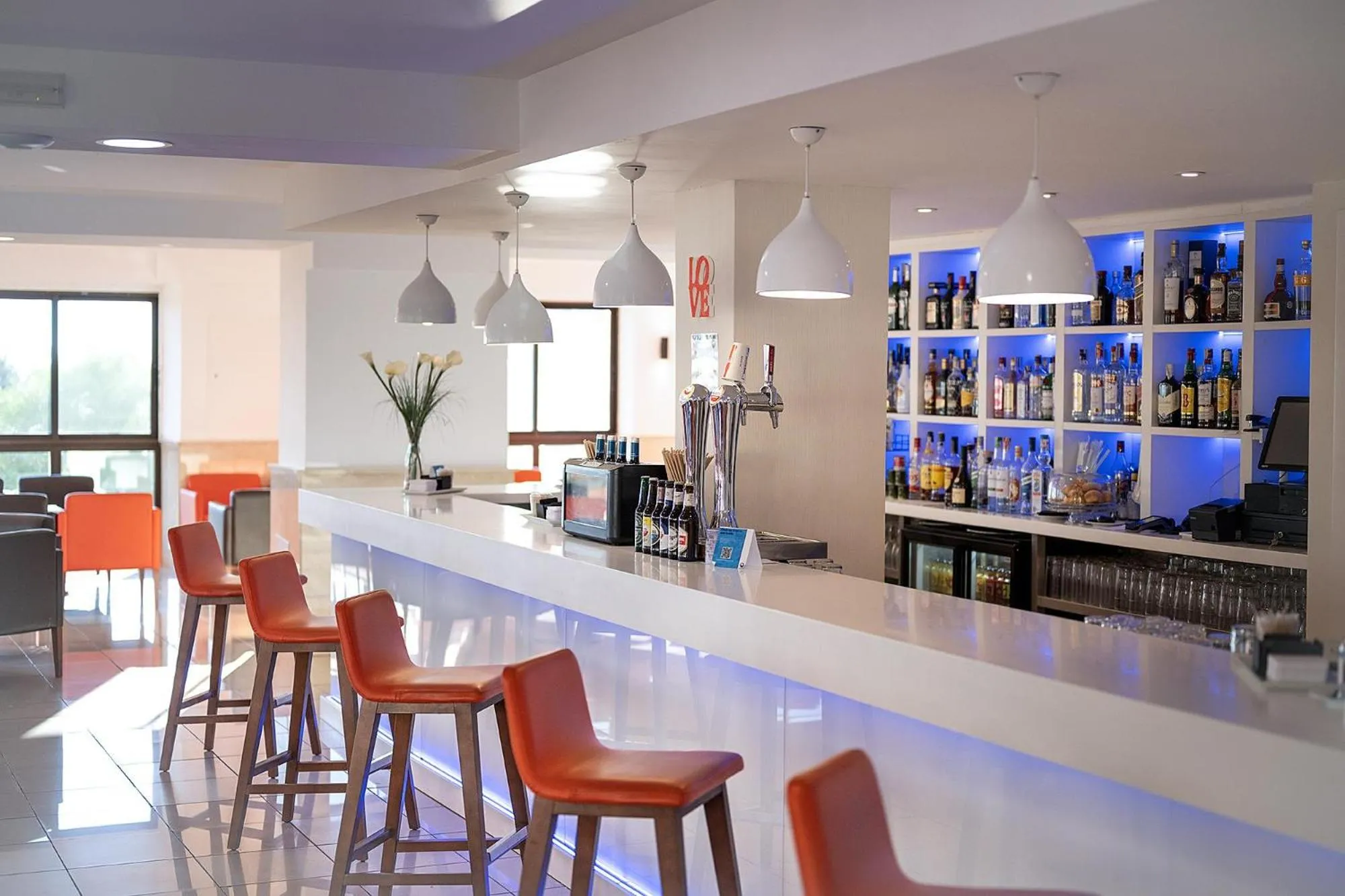Lounge or bar in Hotel Playas de Torrevieja