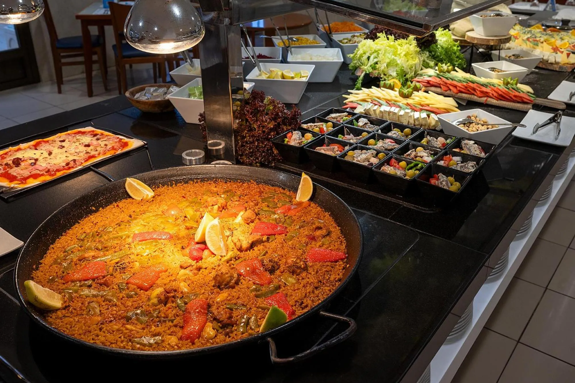 Restaurant/places to eat in Hotel Playas de Torrevieja