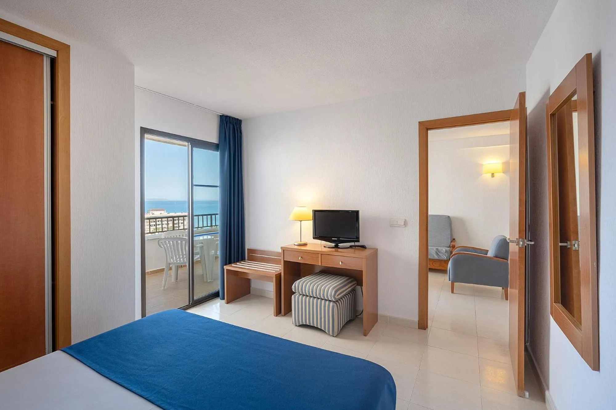 Photo of the whole room, Bed in Hotel Playas de Torrevieja