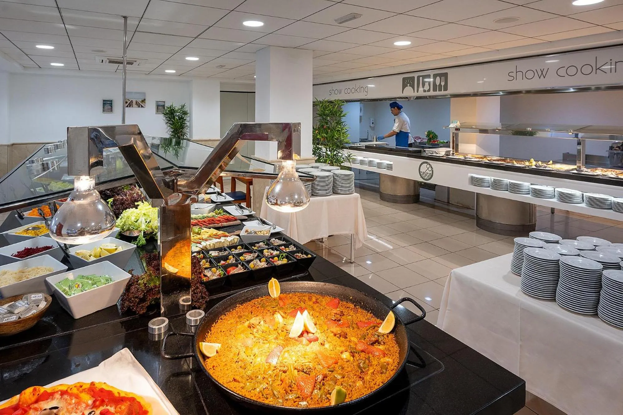 Restaurant/places to eat in Hotel Playas de Torrevieja