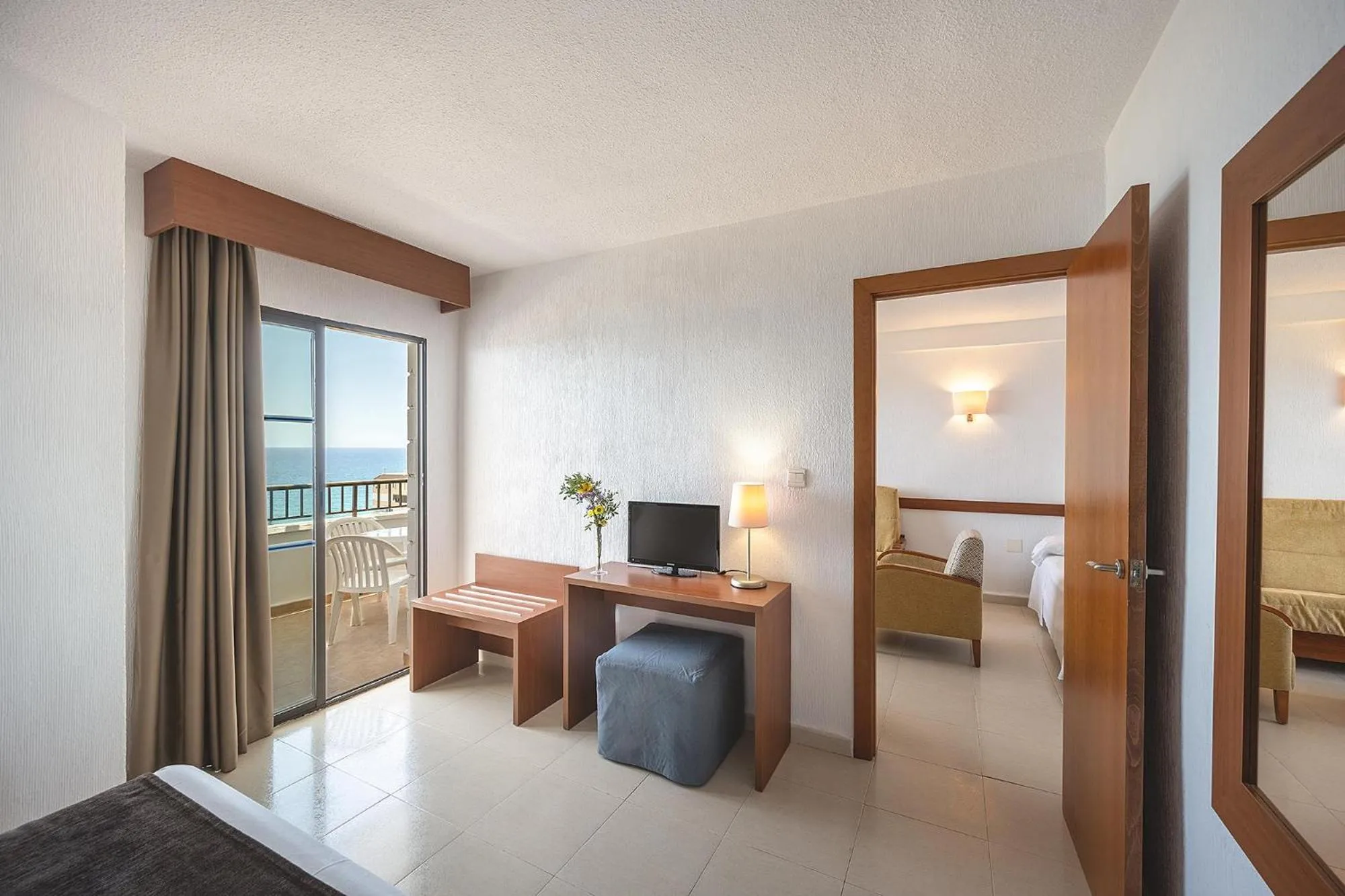 Photo of the whole room, Bed in Hotel Playas de Torrevieja