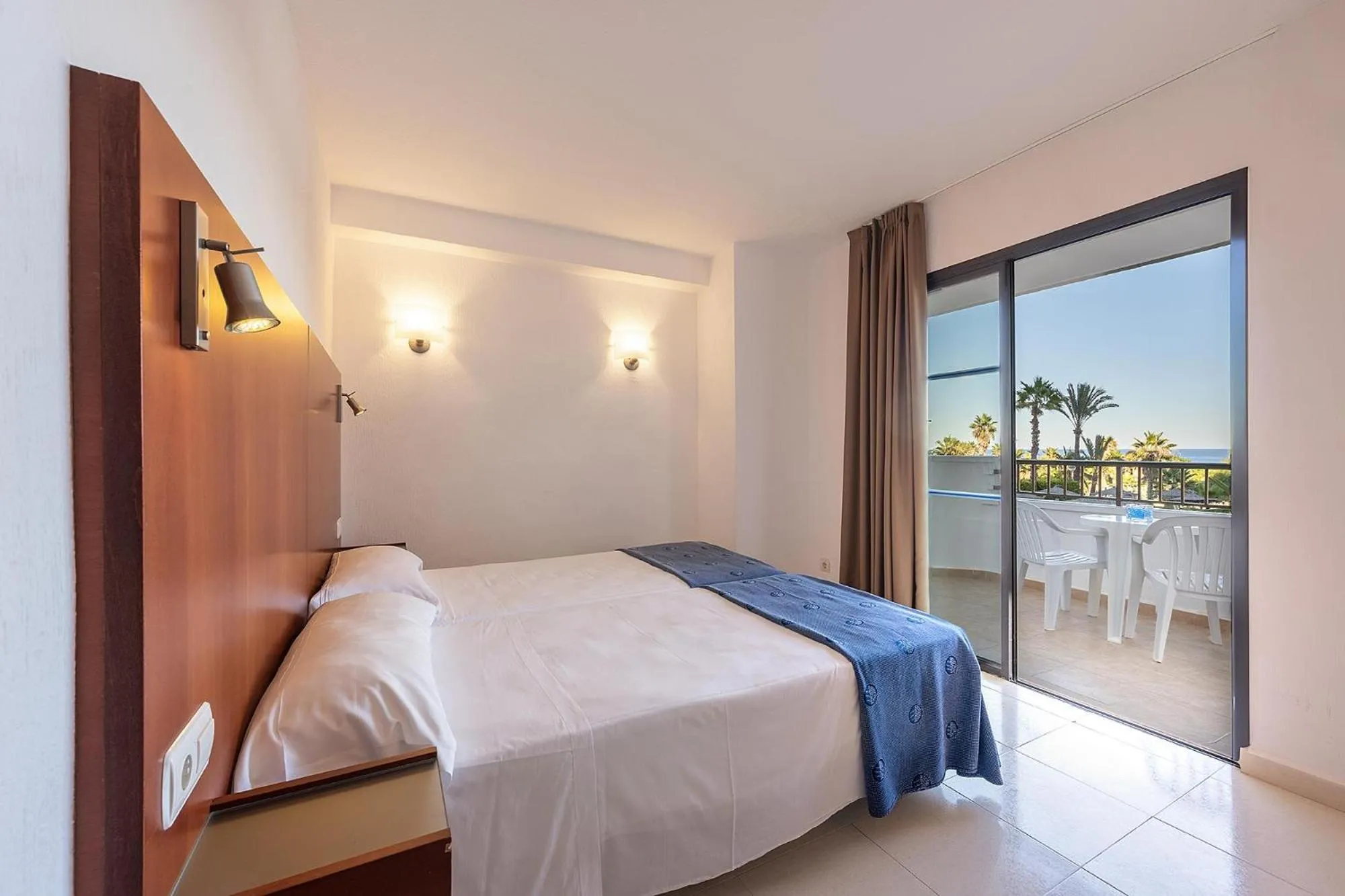 Photo of the whole room, Bed in Hotel Playas de Torrevieja
