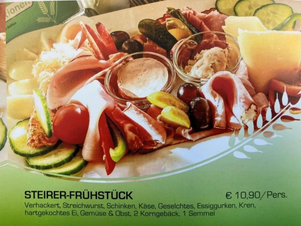 Breakfast in Appartement Fam.Kremser