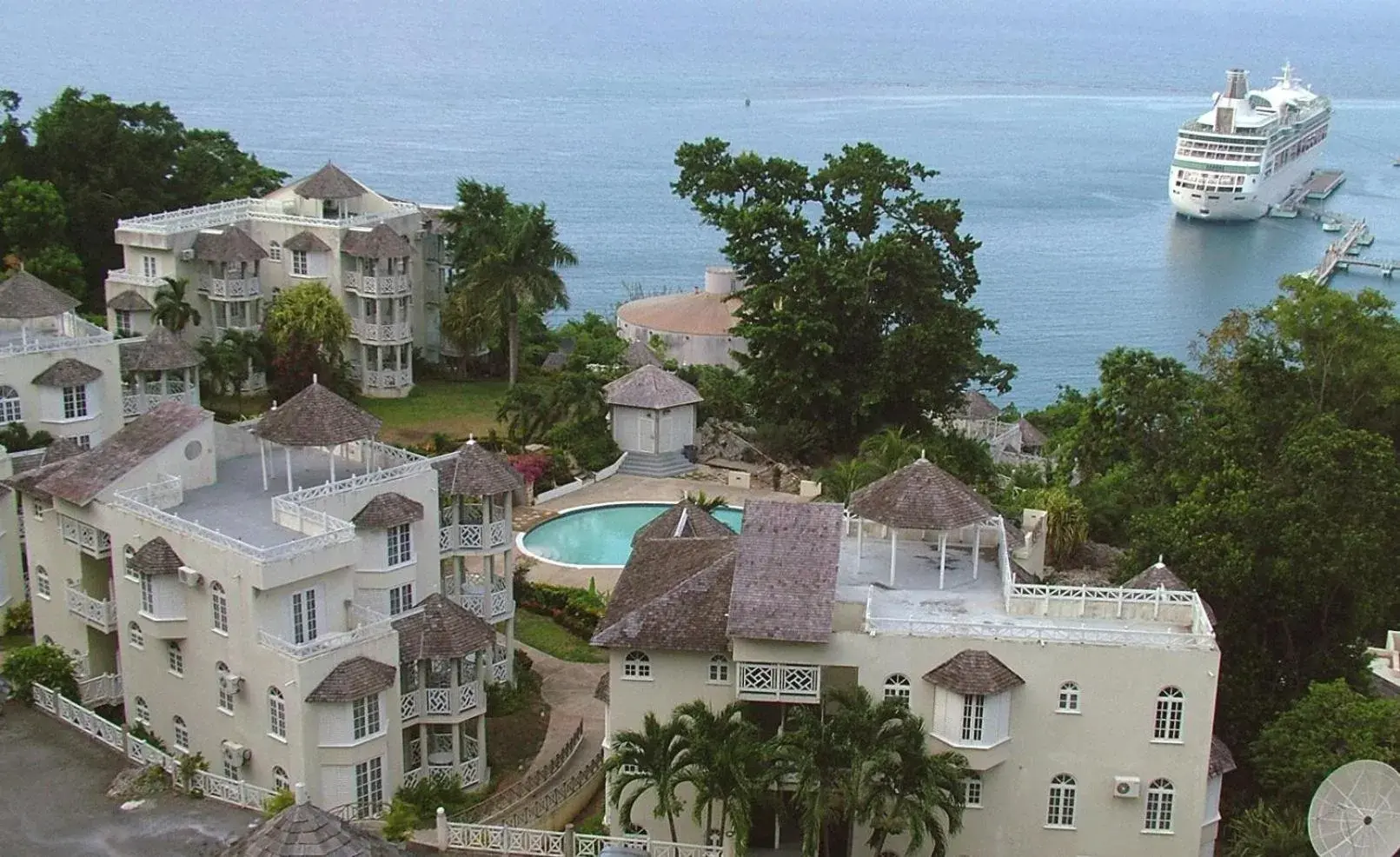 Property building, Bird's-eye View in Sky Castles Property building, Bird's-eye View in Sky Castles