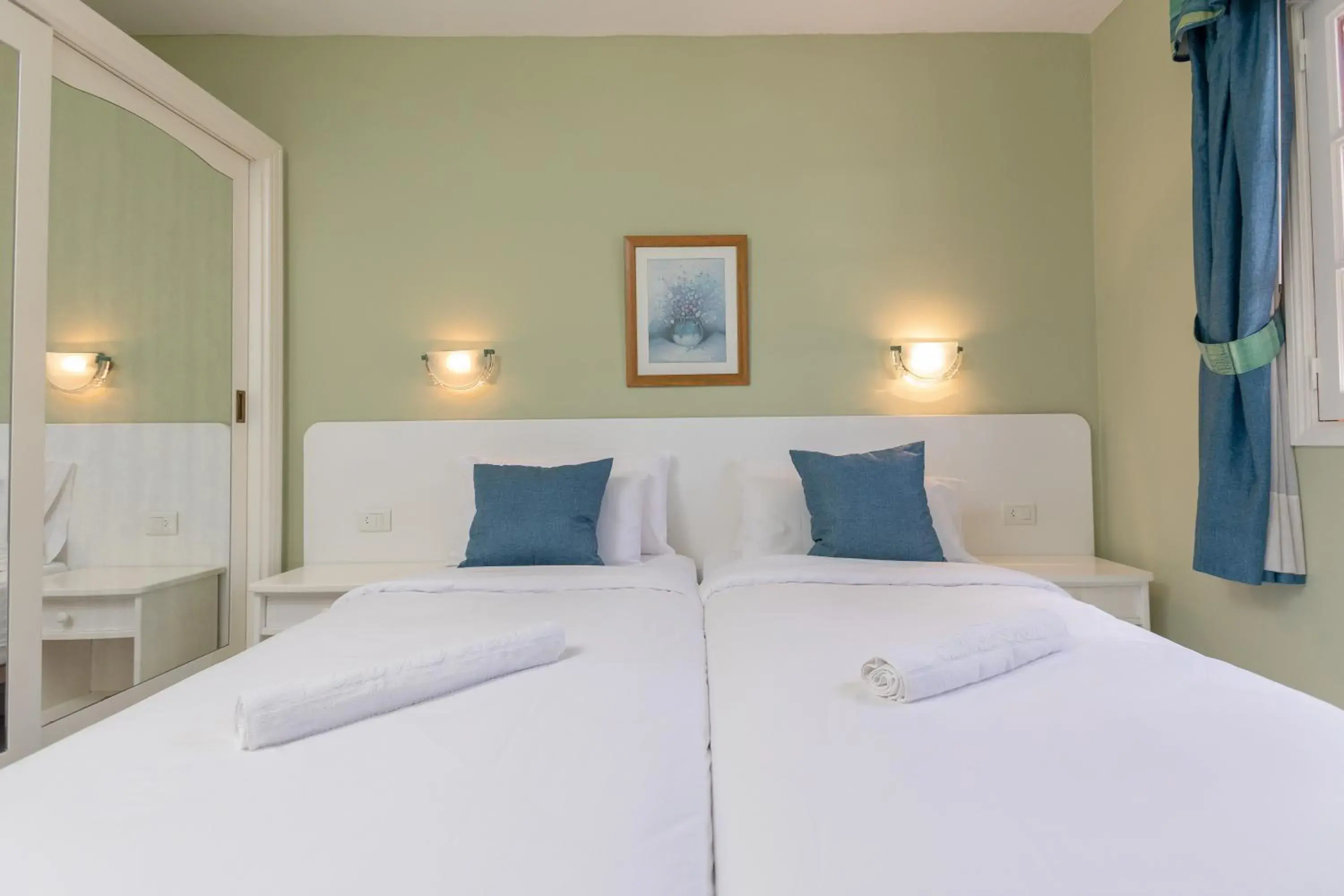 Bed in Club Vista Serena Bed in Club Vista Serena