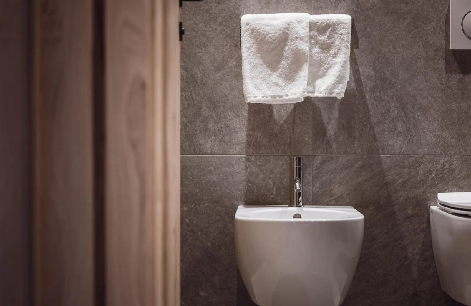 Toilet in Amus Chalets Dolomites - Luxury Chalets South Tyrol