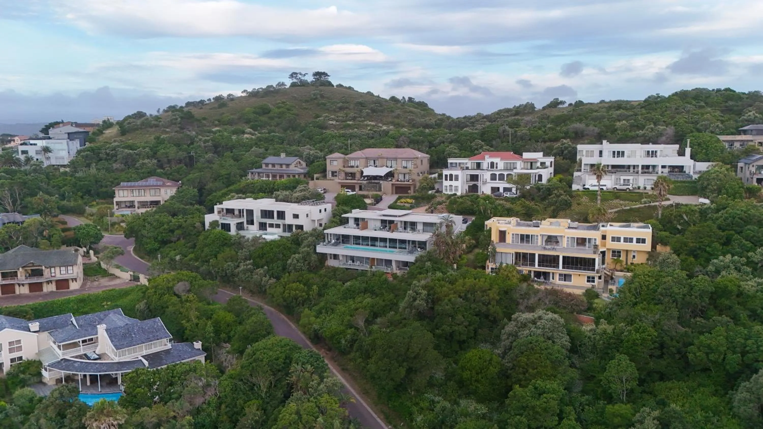 Mountain view in Crown on the Heads