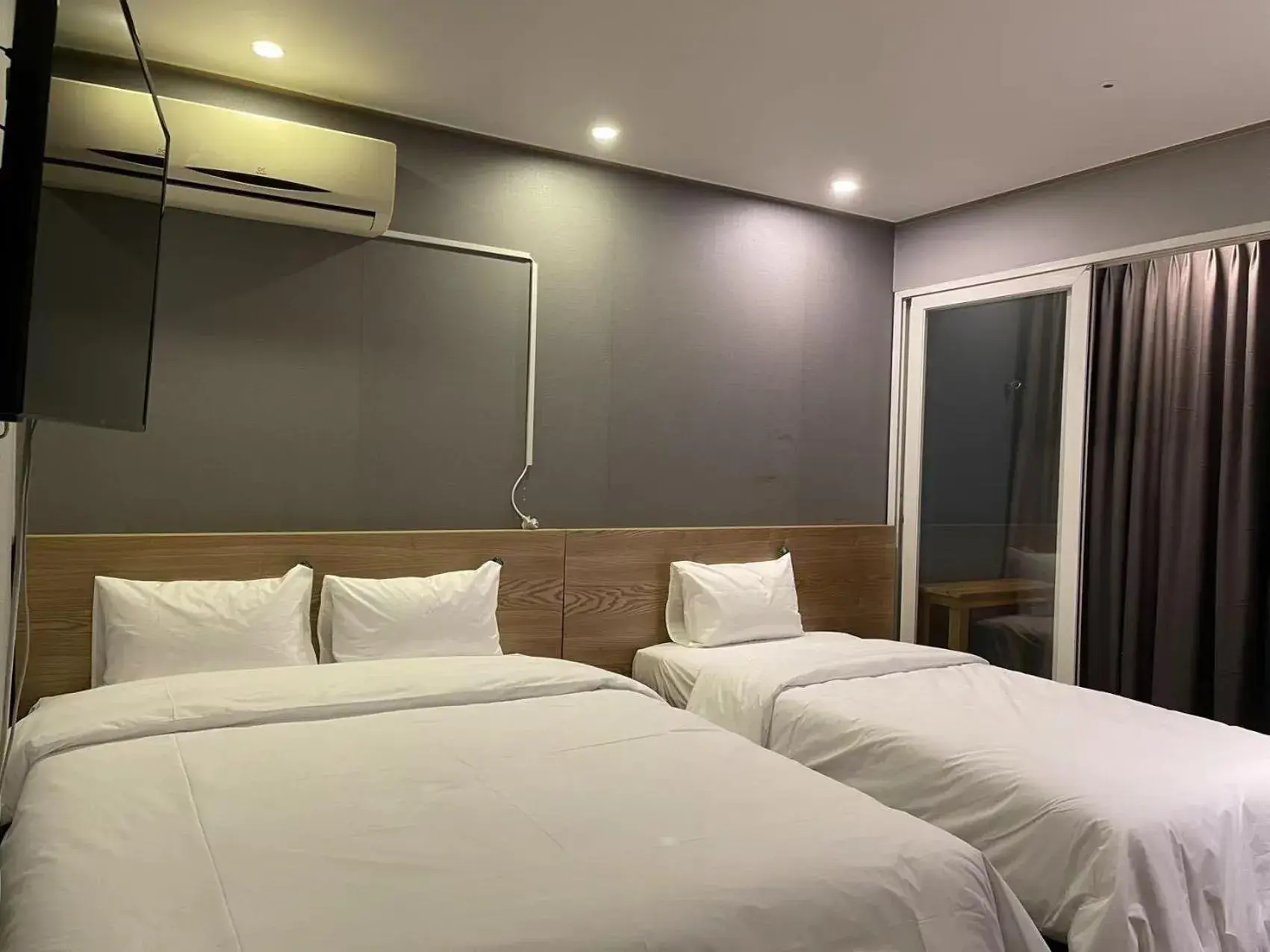 Bed in The garden hotel Bed in The garden hotel