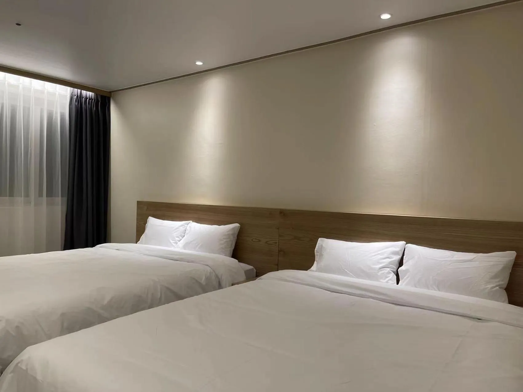 Bed in The garden hotel