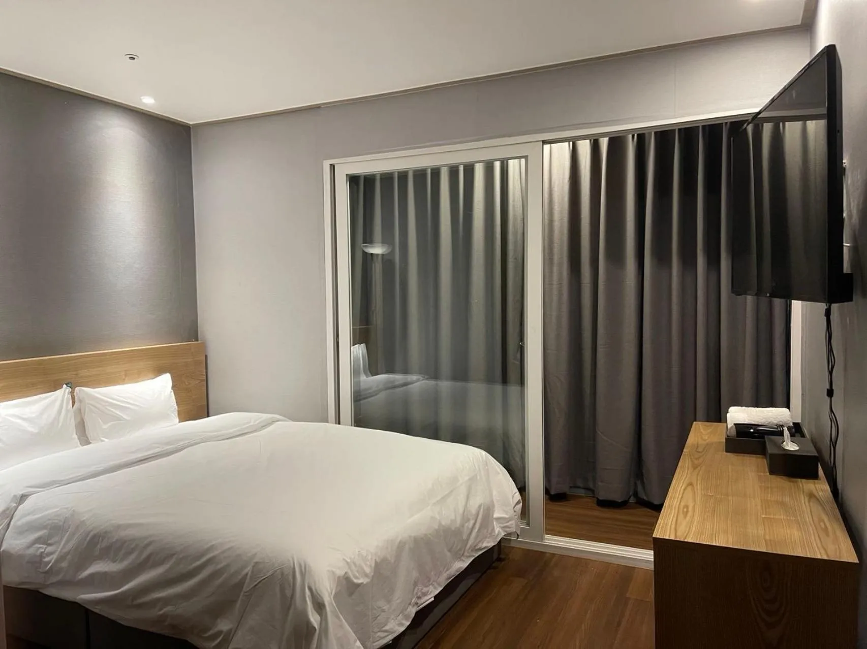 Bed in The garden hotel