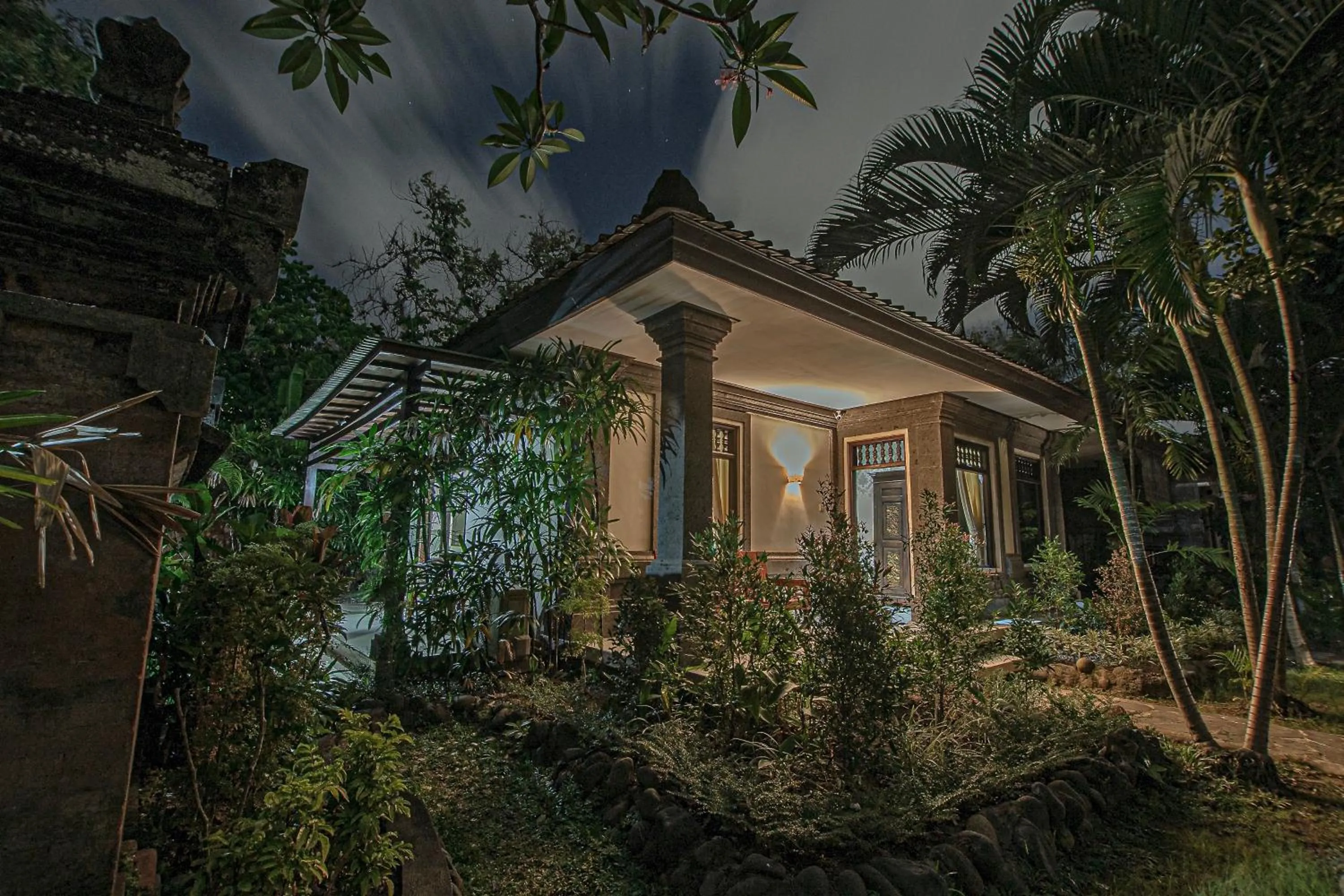 Facade/entrance in Panorama Cottages I