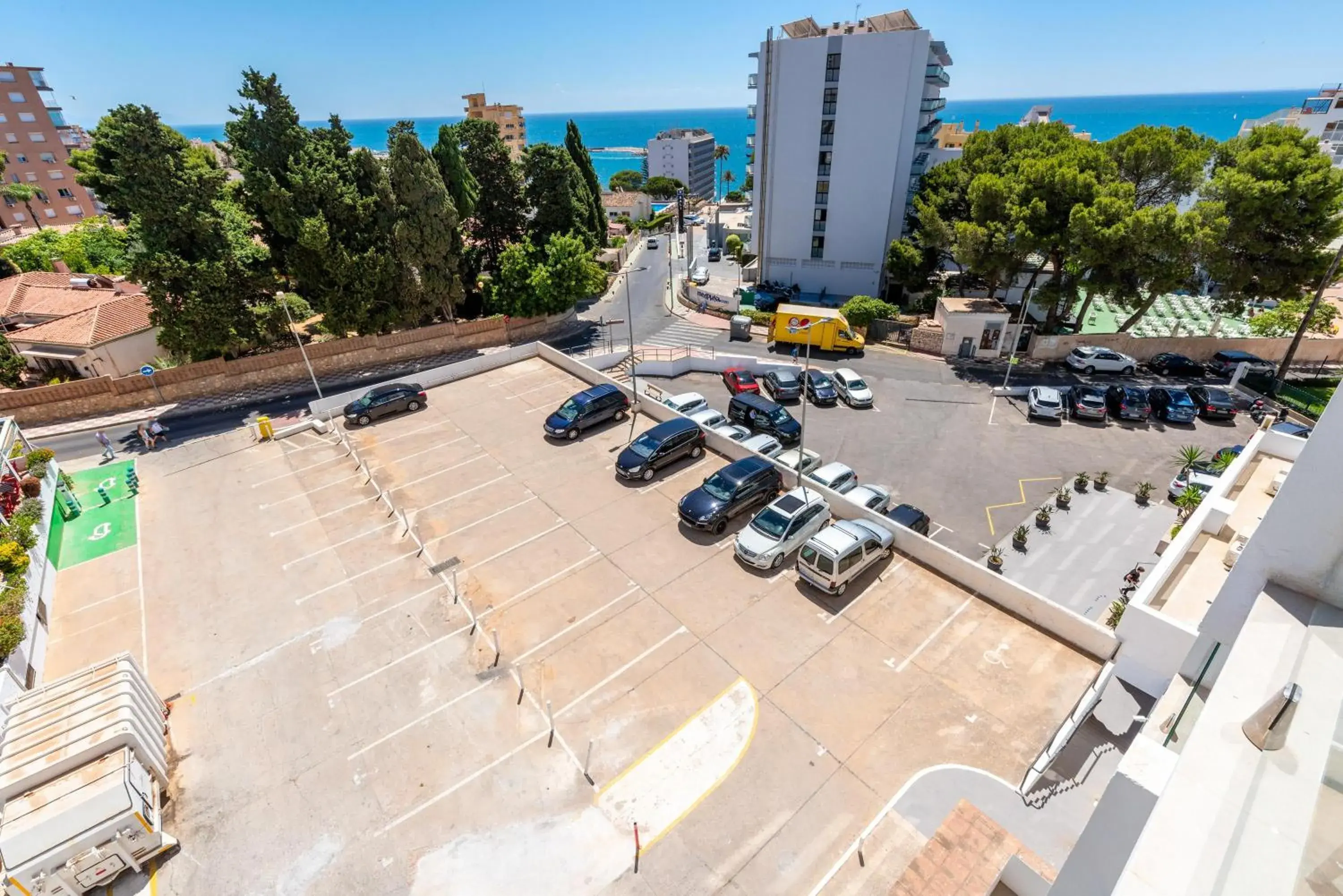 Property building in THB San Fermín Property building in THB San Fermín