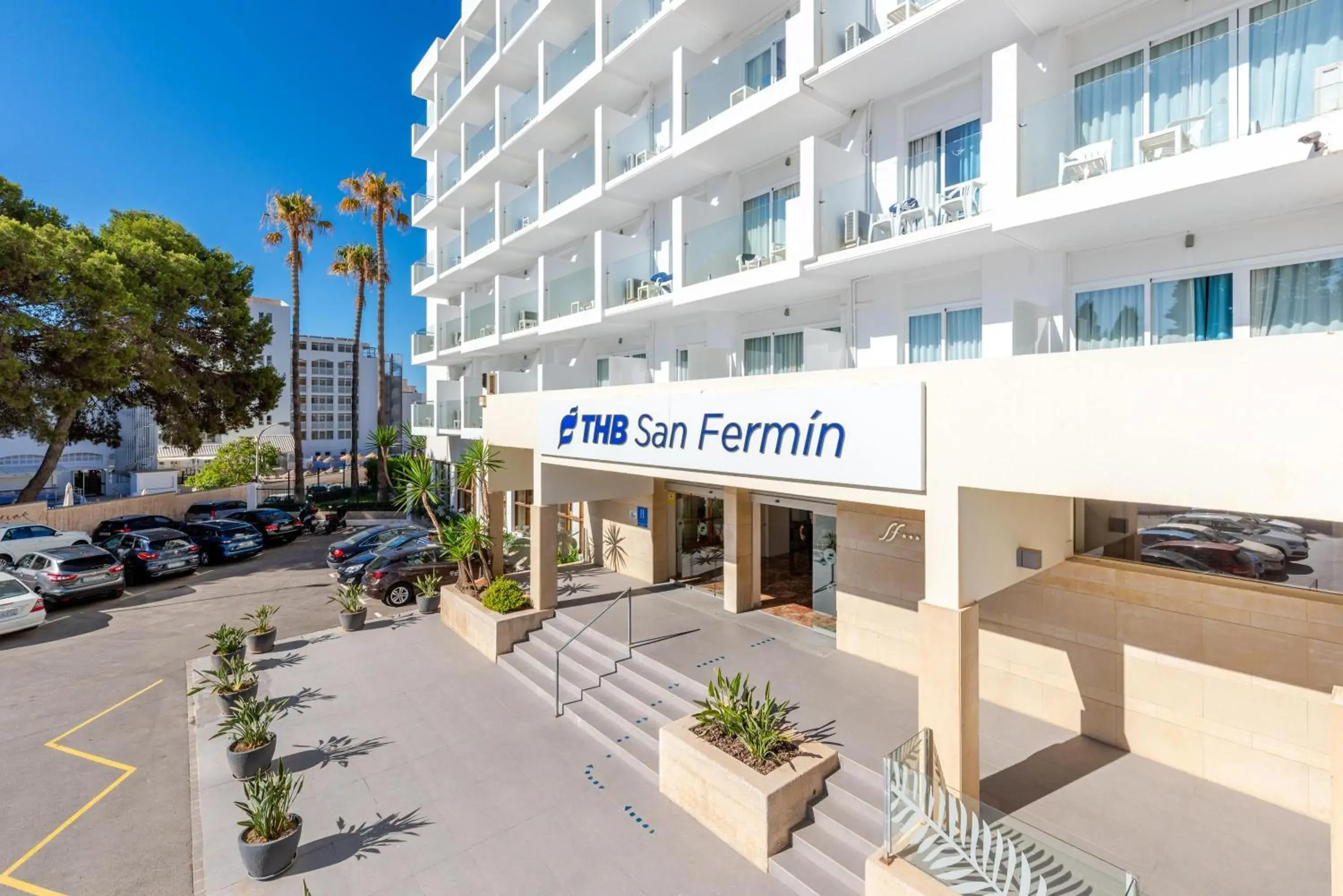 Property building in THB San Fermín Property building in THB San Fermín