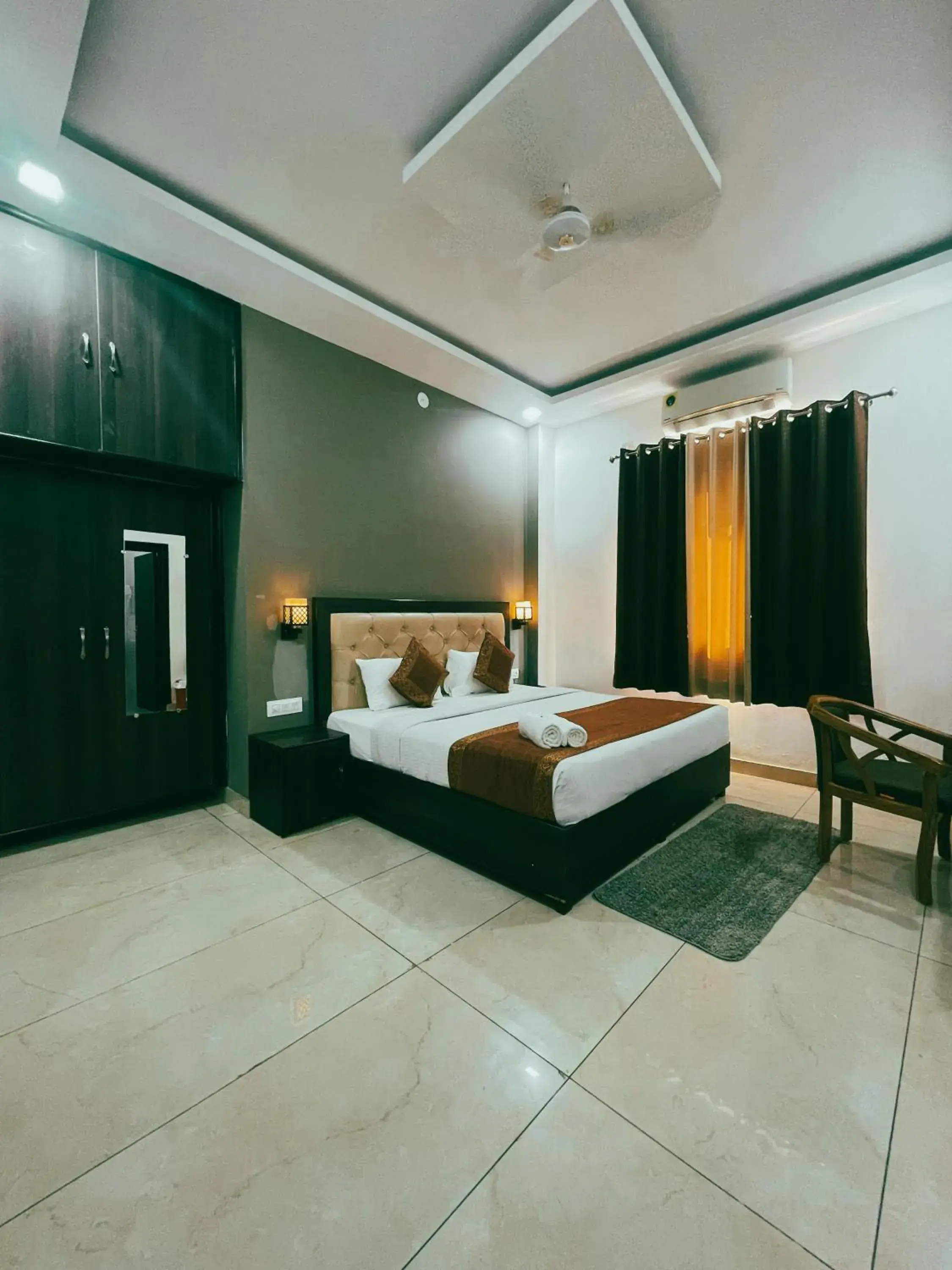 Bed in Blue River Hostel, Rishikesh Bed in Blue River Hostel, Rishikesh