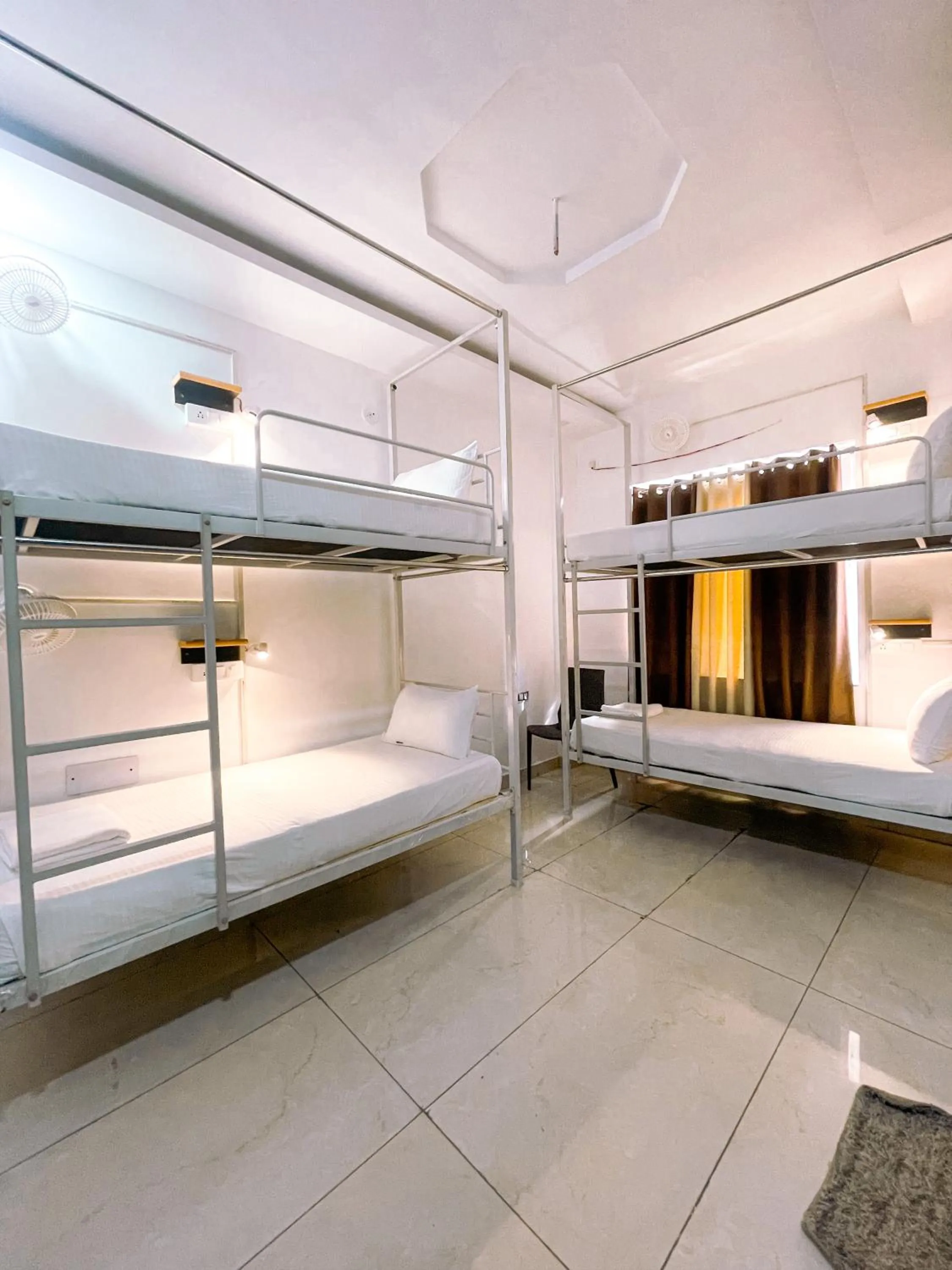 Bedroom, Bed in Blue River Hostel, Rishikesh