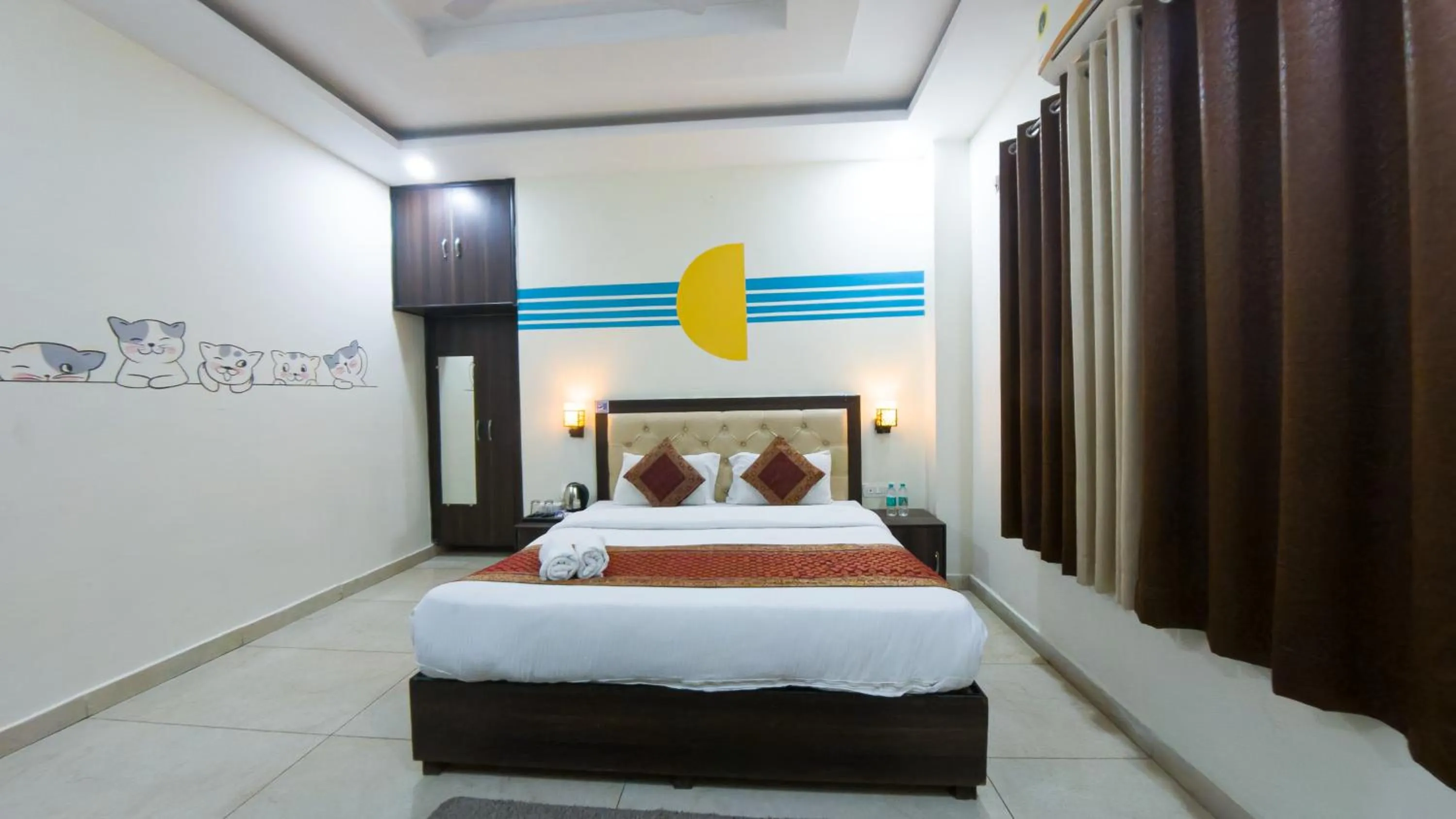 Bed in Blue River Hostel, Rishikesh