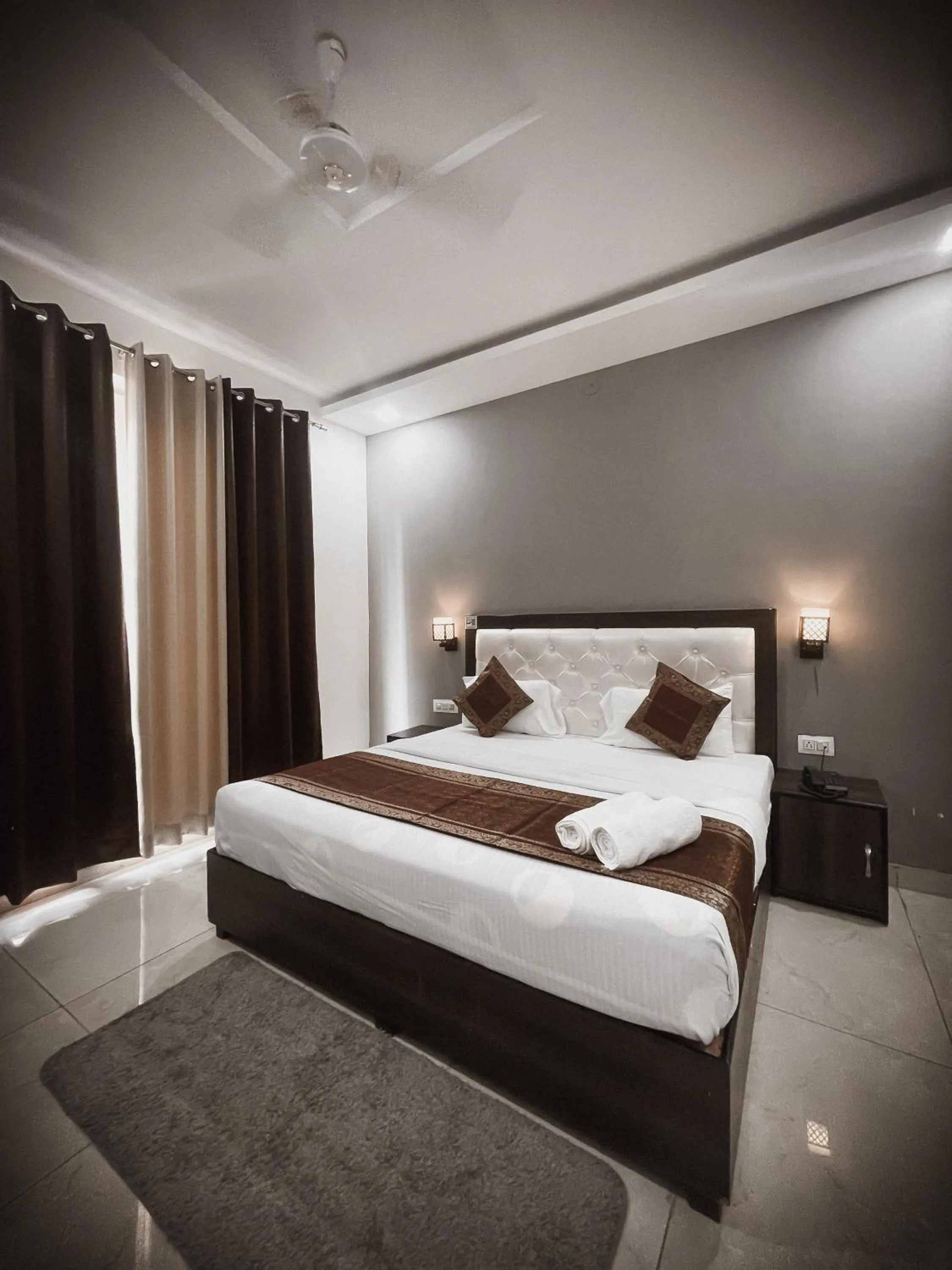 Bed in Blue River Hostel, Rishikesh