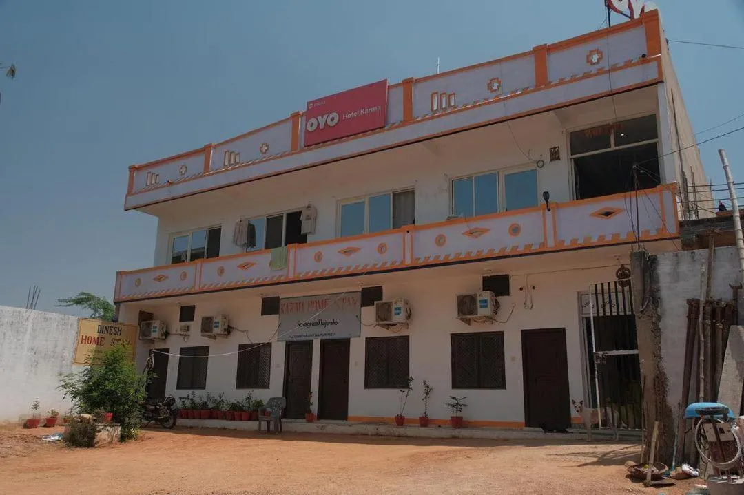 Budget Double Room in Karma Hostel