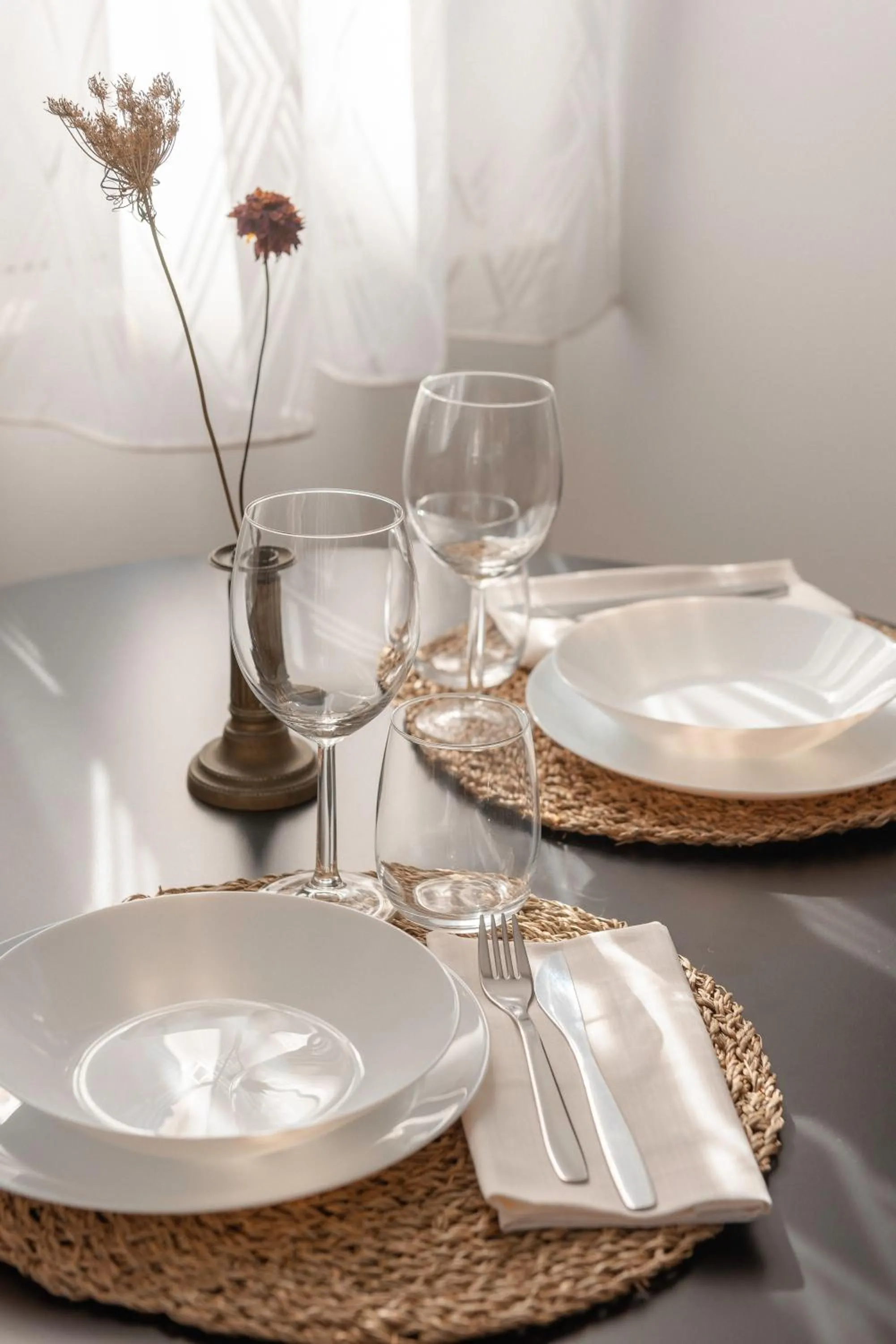 Dining area in Victoria Boutique Suites