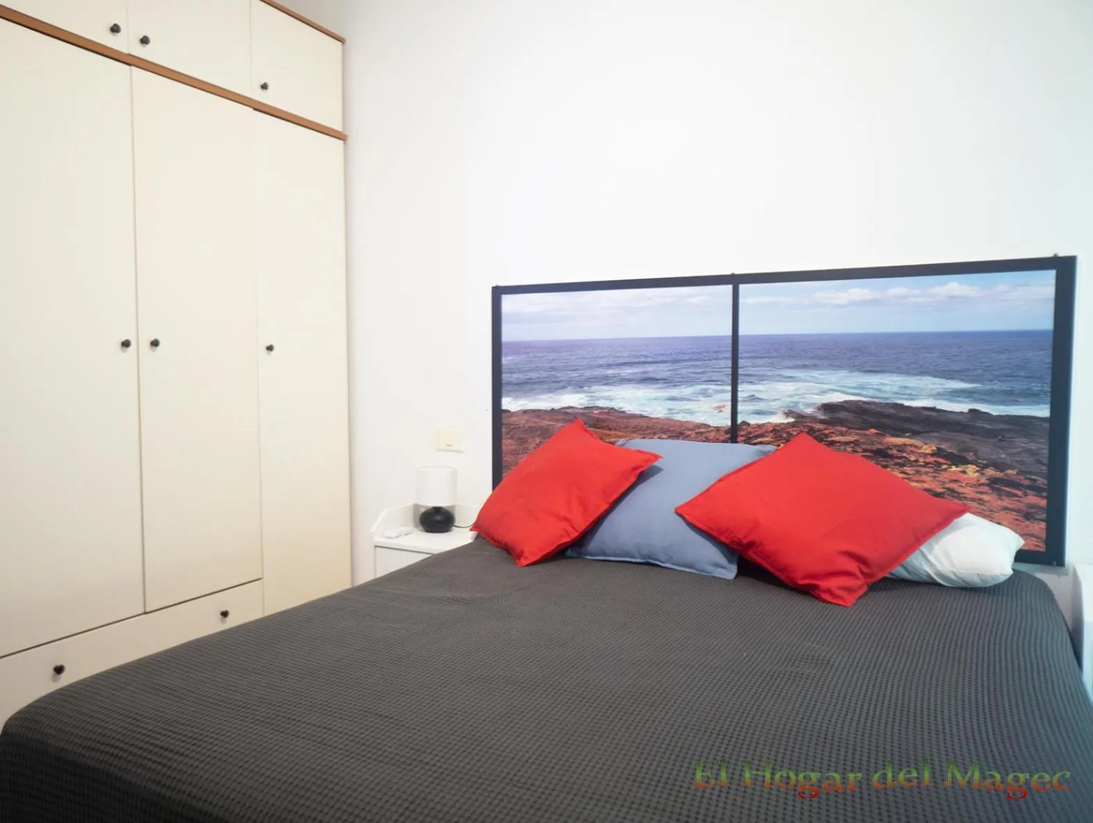 Bed in EL HOGAR DEL MAGEC