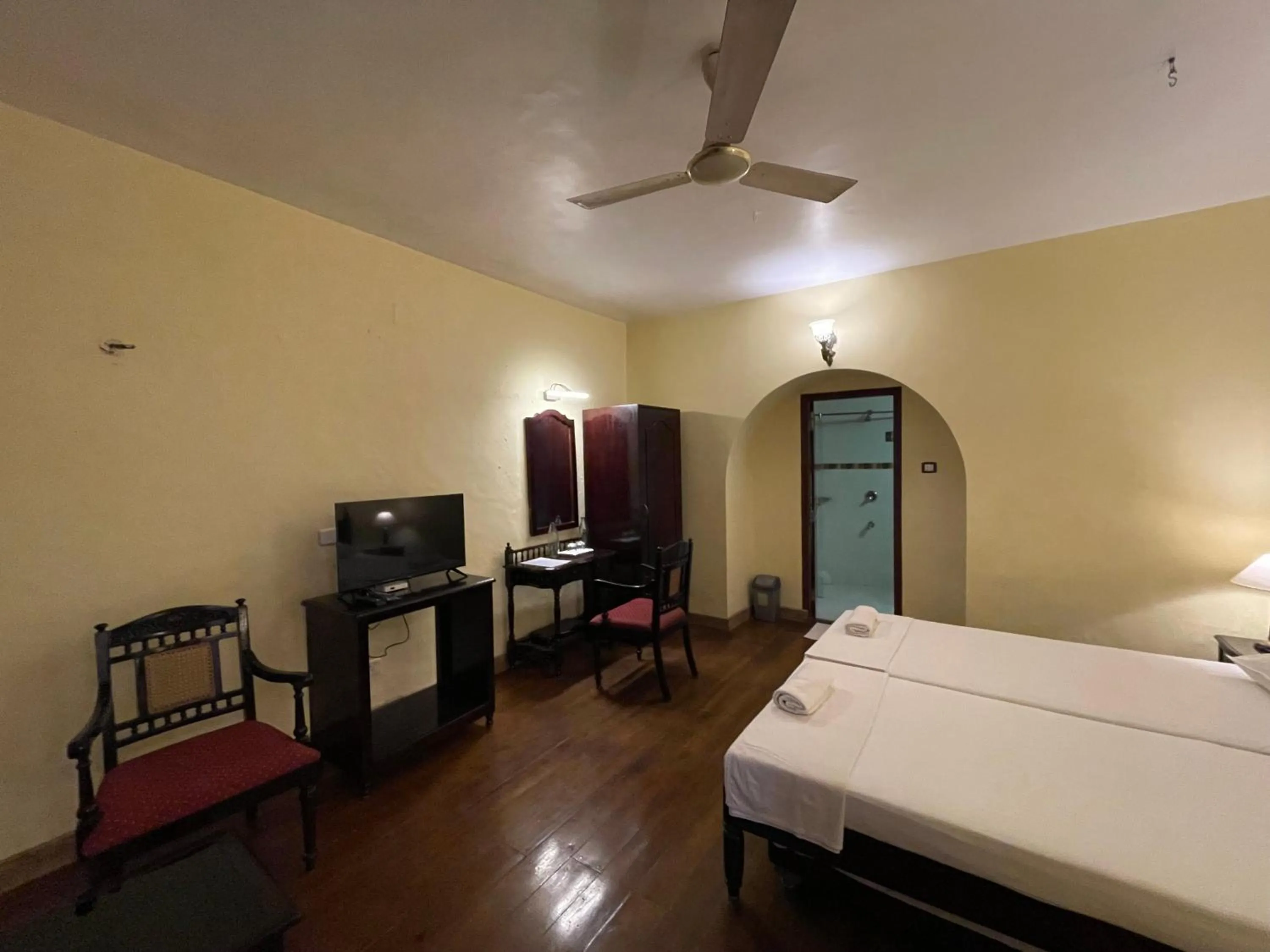 Toilet, Bed in Walton's Homestay, Fort Cochin